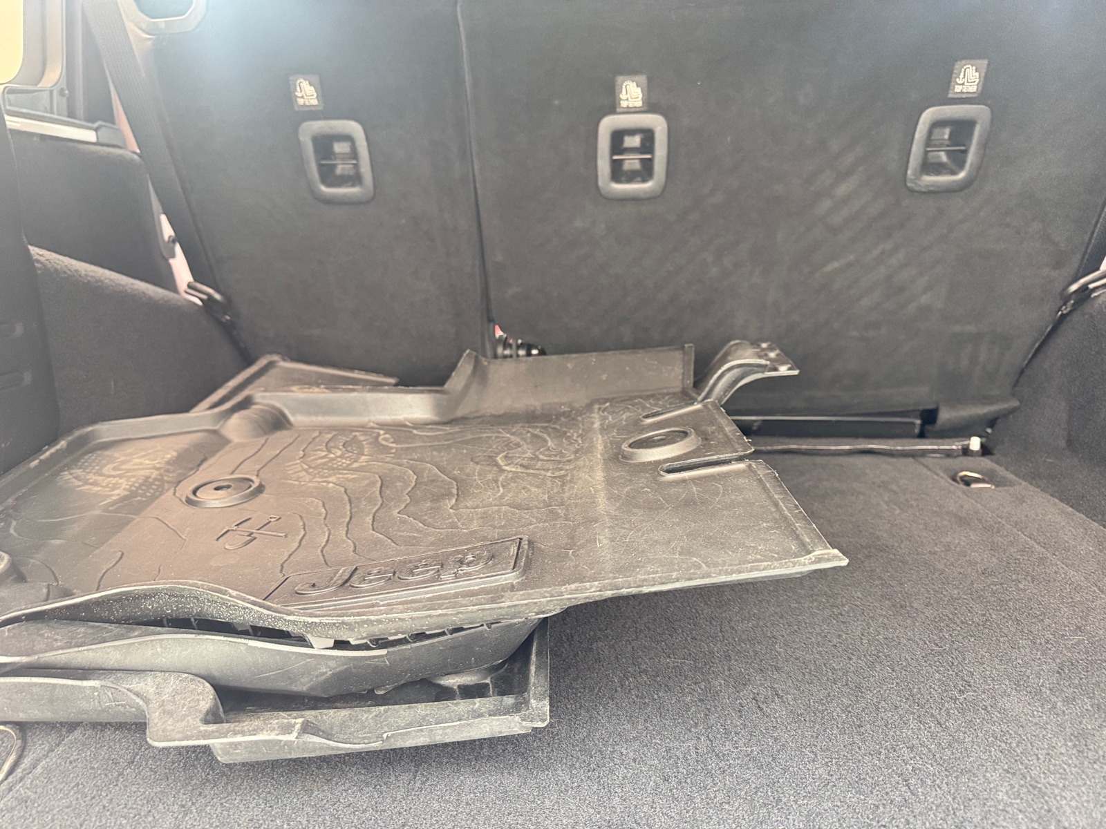 Thumbnail: 2019 Jeep Wrangler - 7