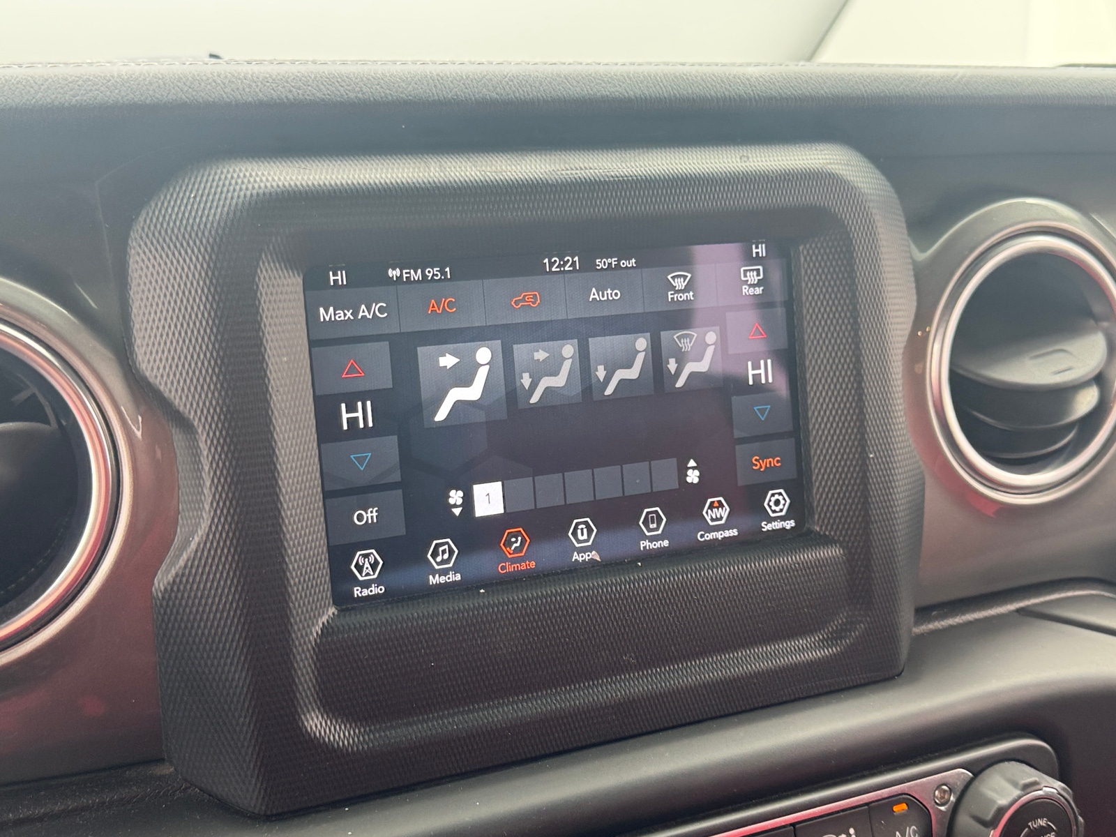 Thumbnail: 2019 Jeep Wrangler - 4