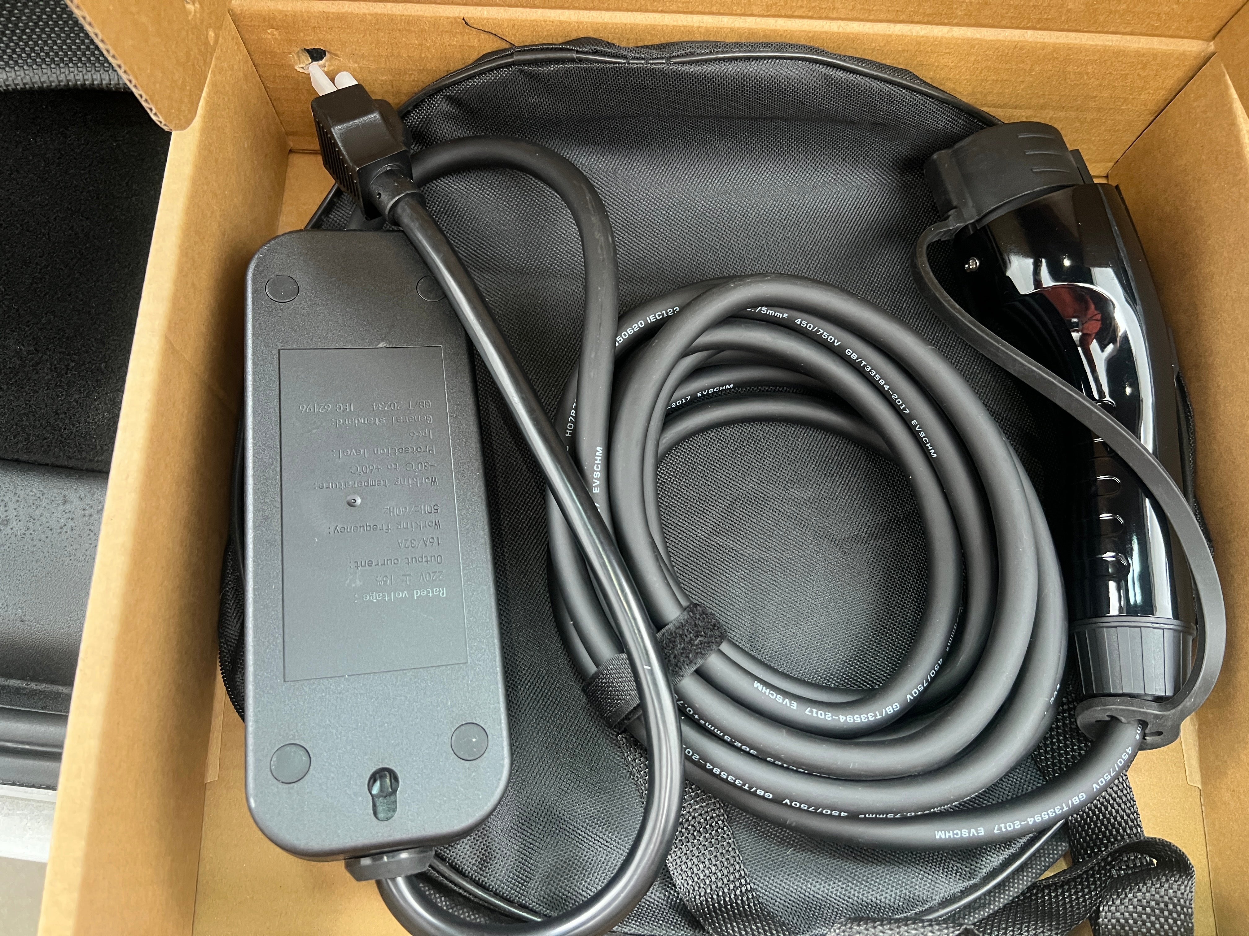 Used 2021 Tesla Model Y Standard Range with VIN 5YJYGAED0MF176523 for sale in Auburn, WA