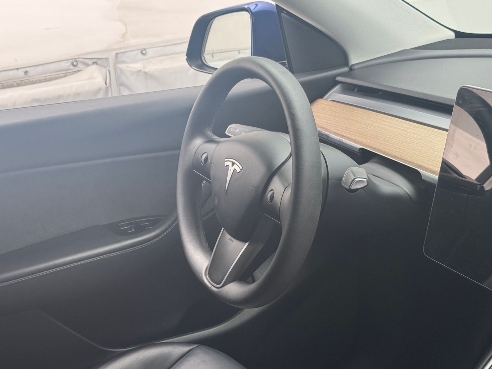 Thumbnail: 2021 Tesla Model Y - 4