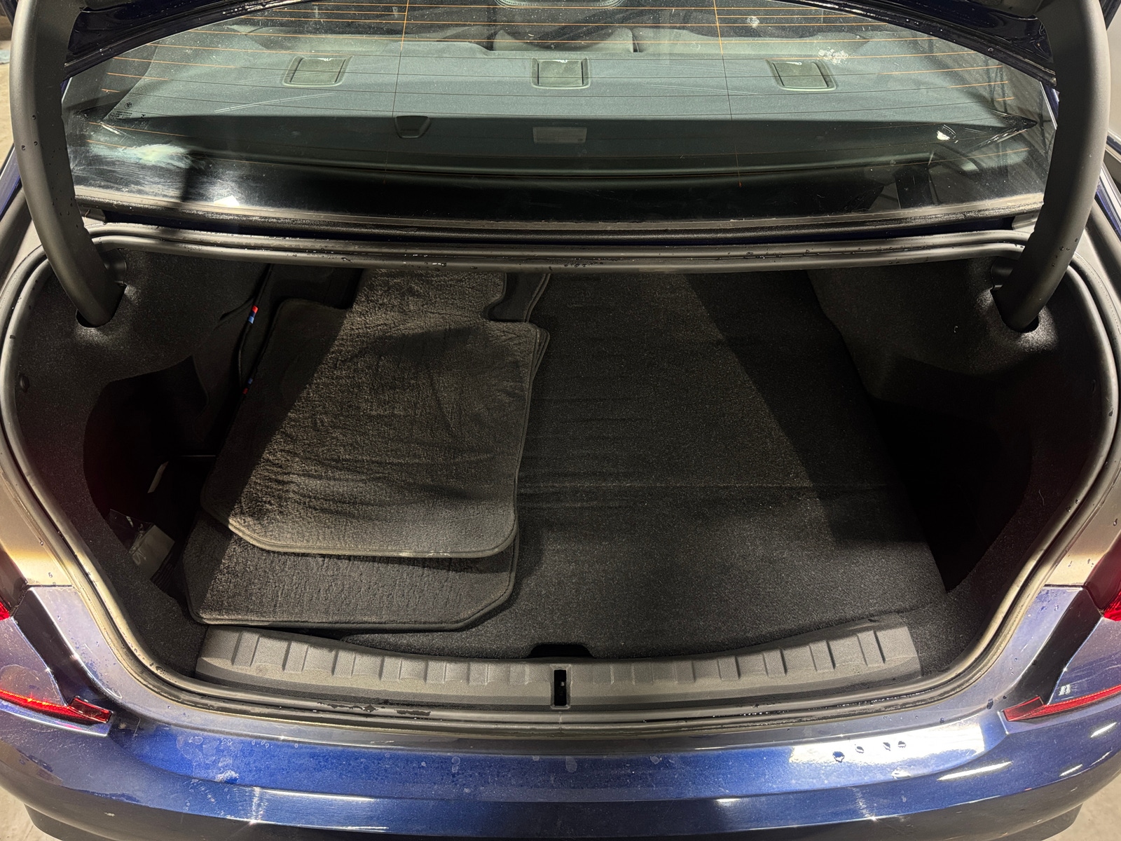 Thumbnail: 2020 BMW 3 Series - 6