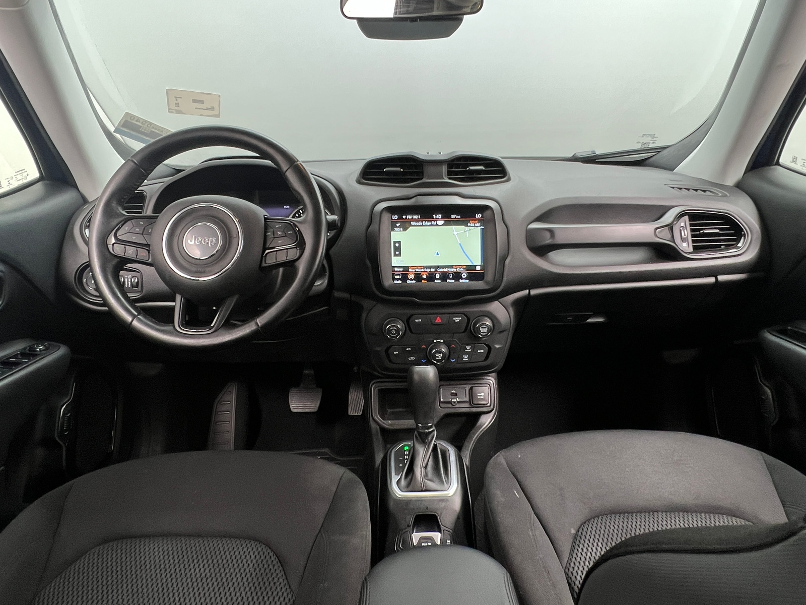 Thumbnail: 2018 Jeep Renegade - 3