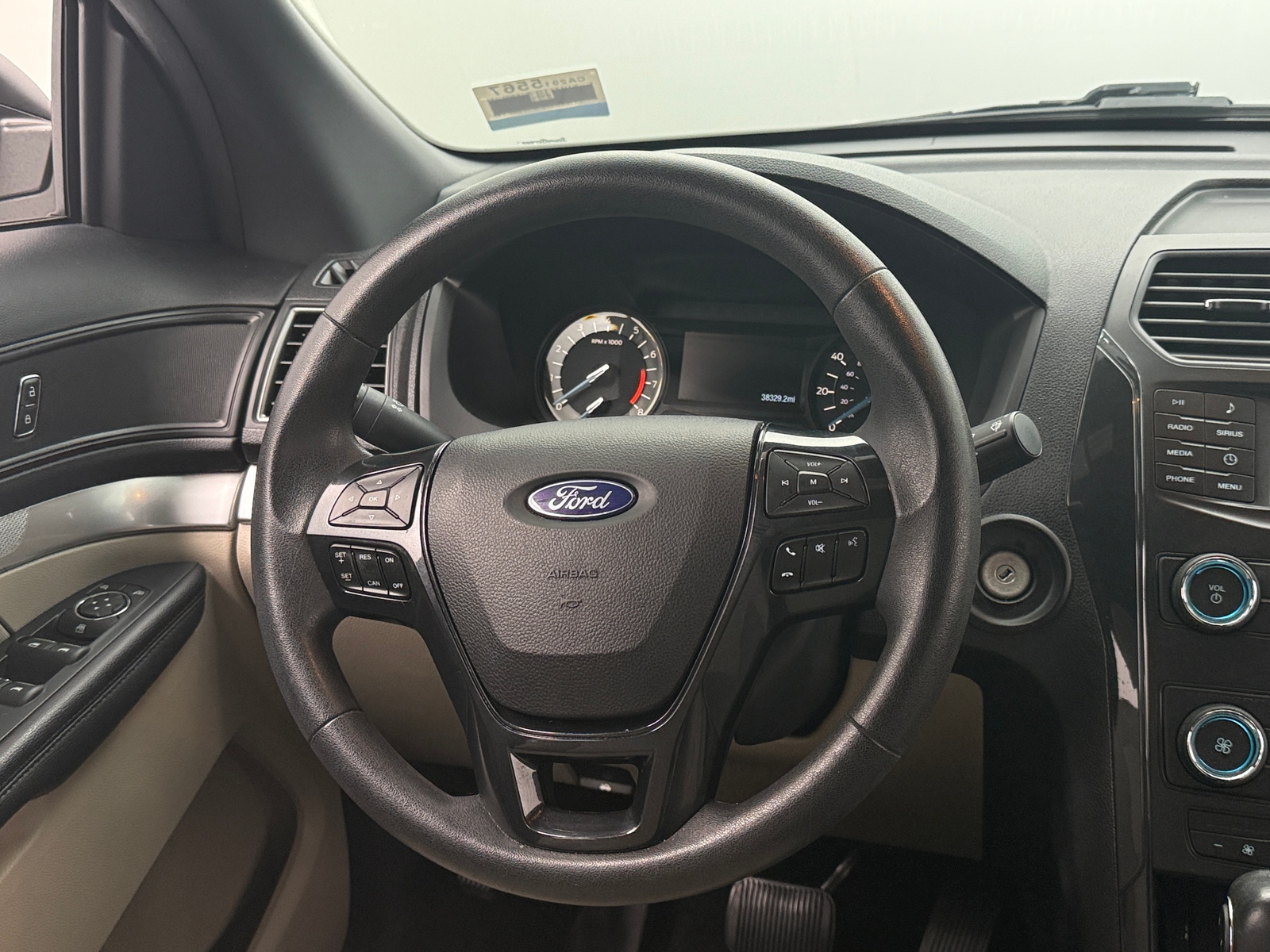 Thumbnail: 2018 Ford Explorer - 5