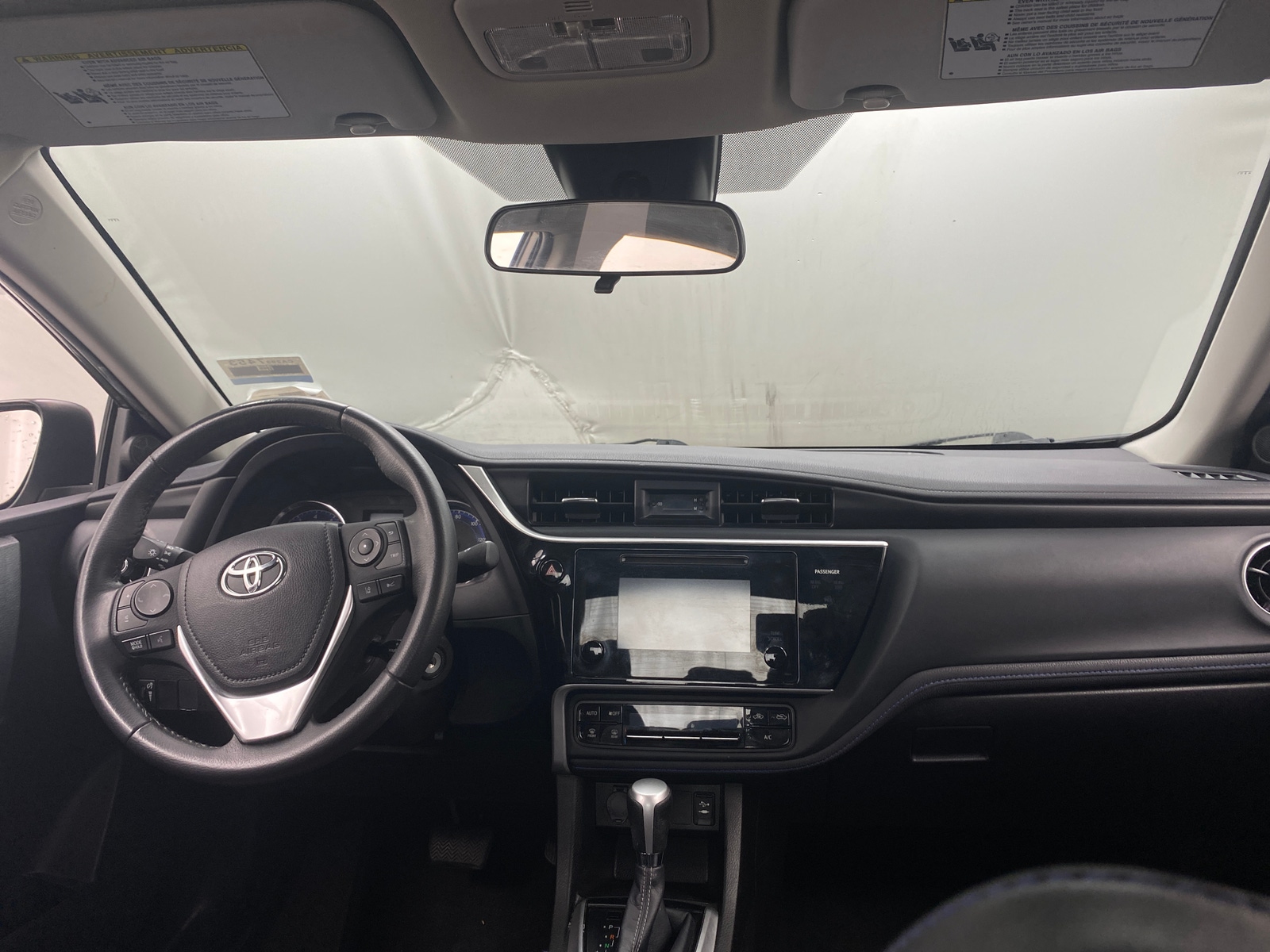 Thumbnail: 2017 Toyota Corolla - 3