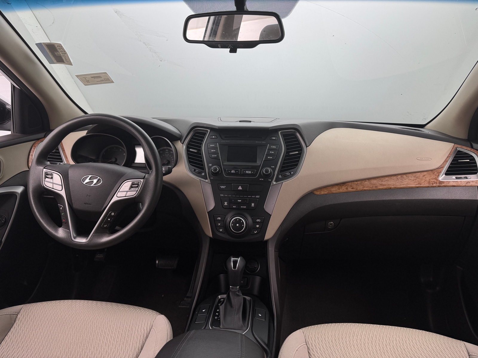 Thumbnail: 2016 Hyundai Santa Fe - 3