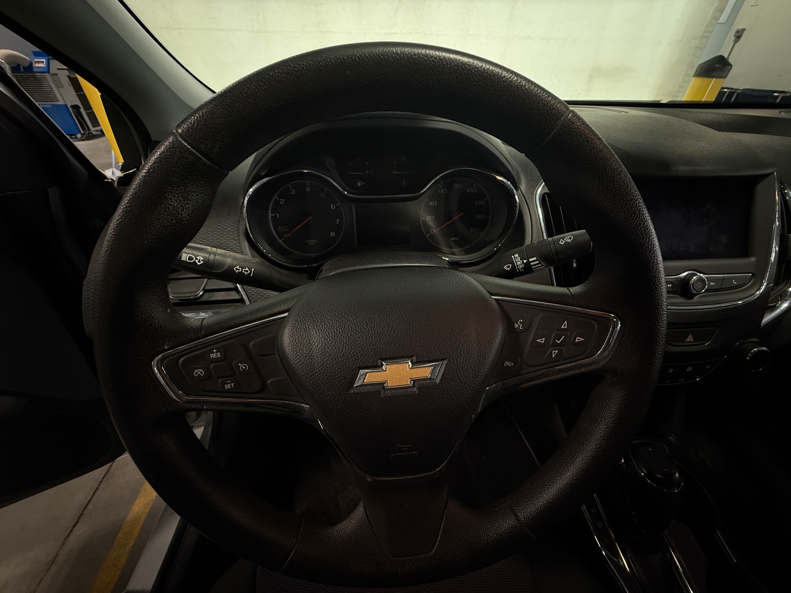 Thumbnail: 2019 Chevrolet Cruze - 5