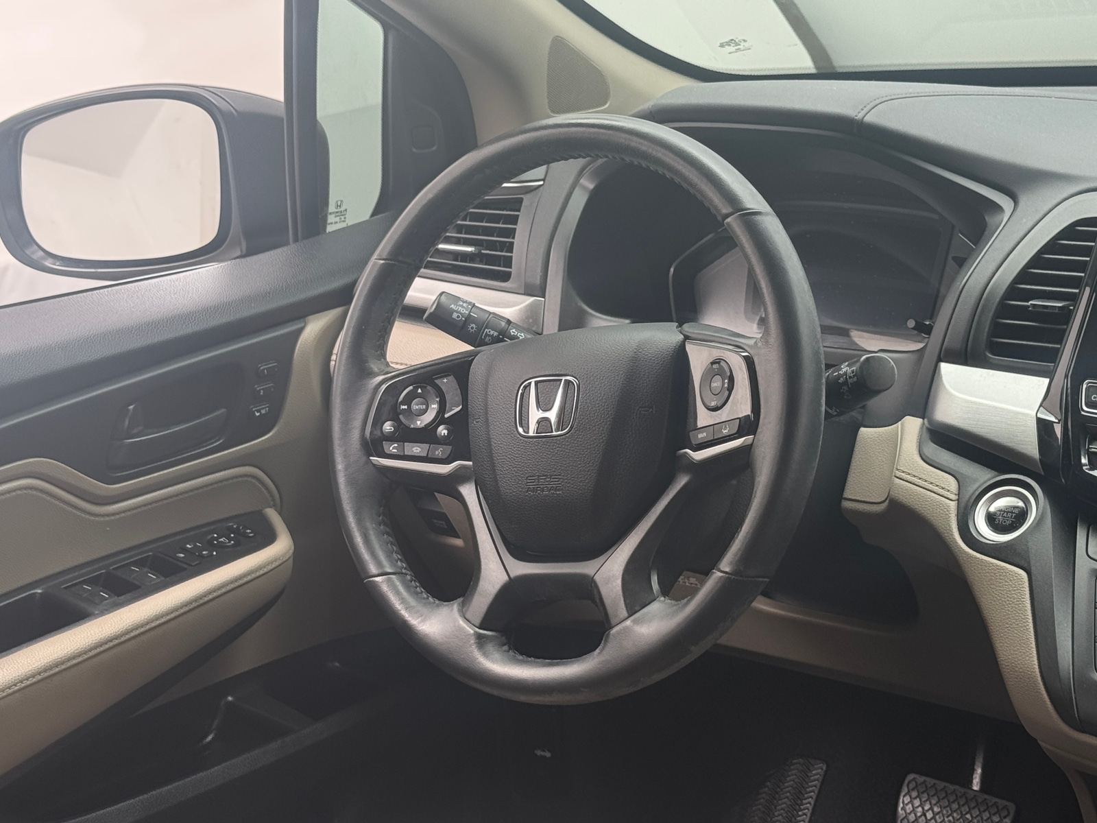 Thumbnail: 2018 Honda Odyssey - 4