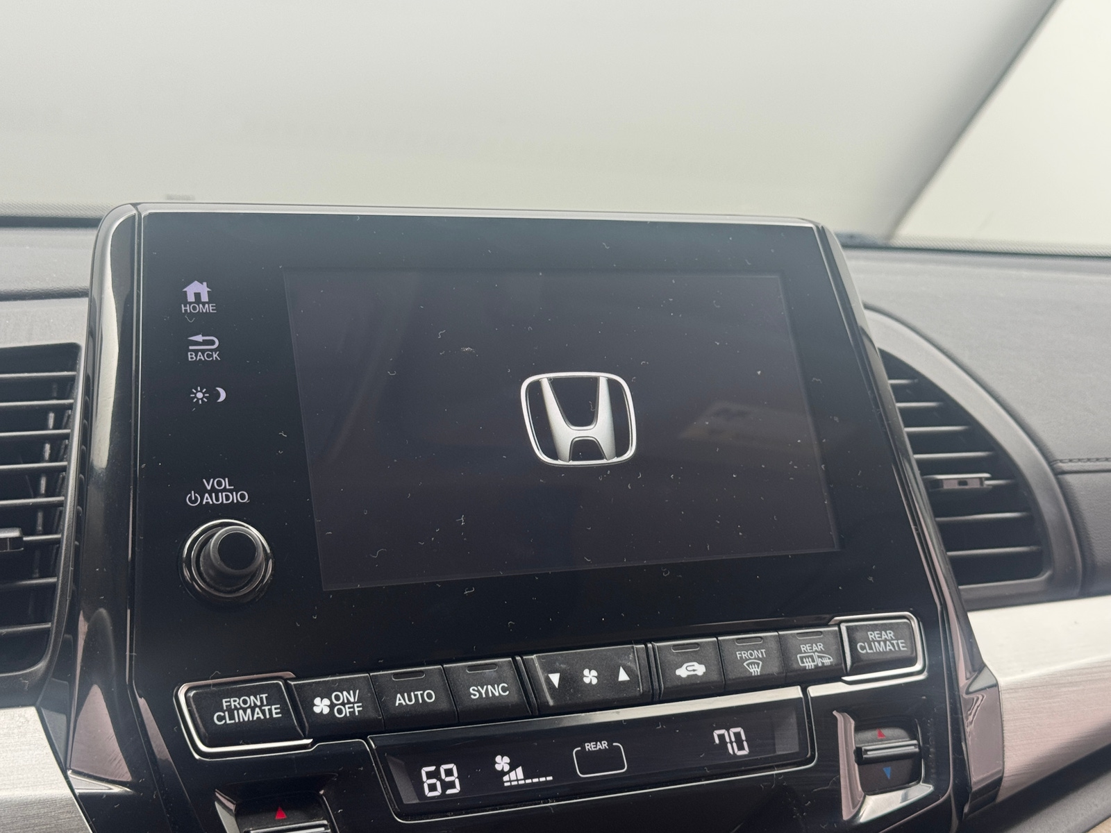 Thumbnail: 2018 Honda Odyssey - 3