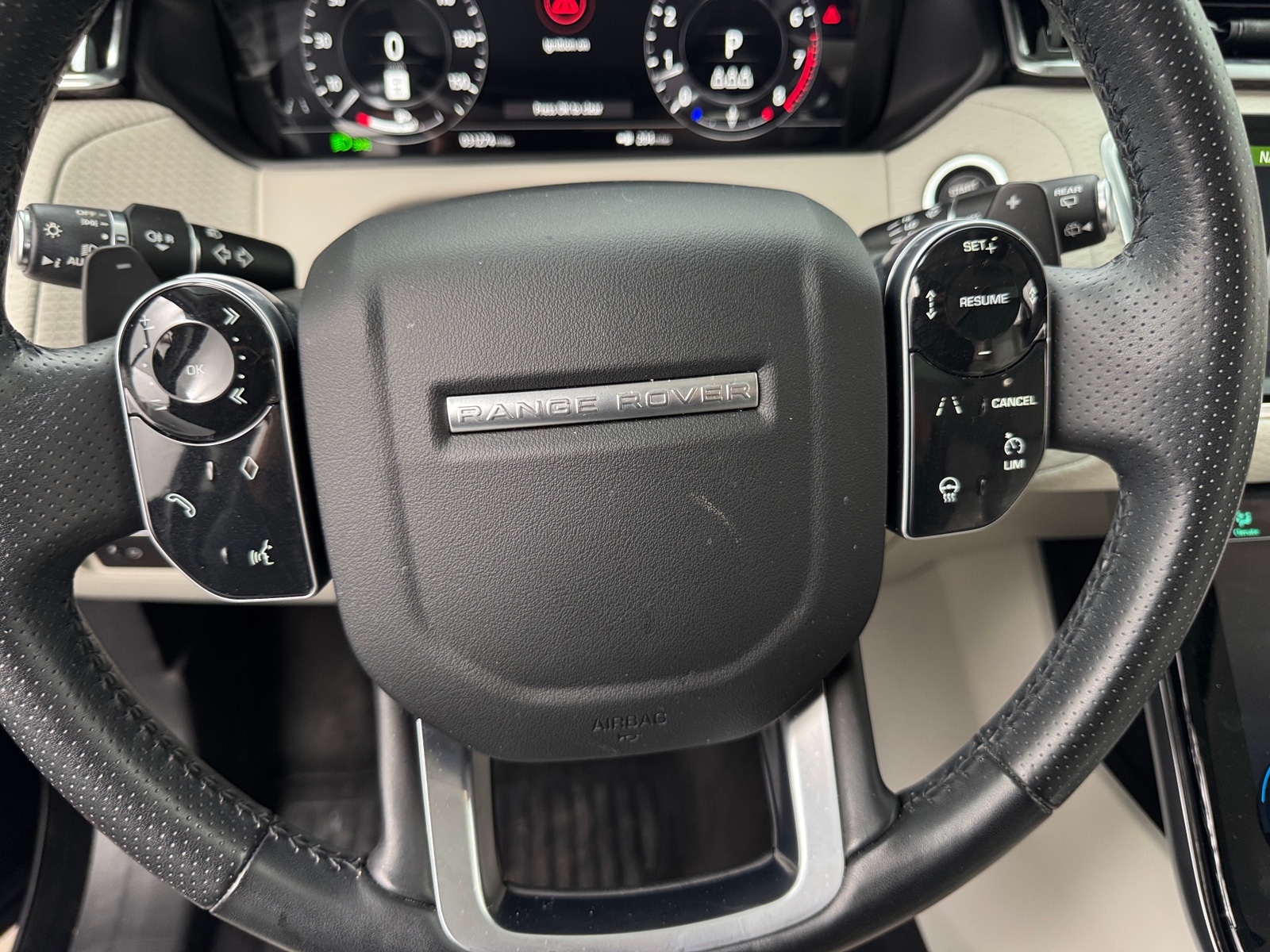 Thumbnail: 2020 Land Rover Range Rover Velar - 4