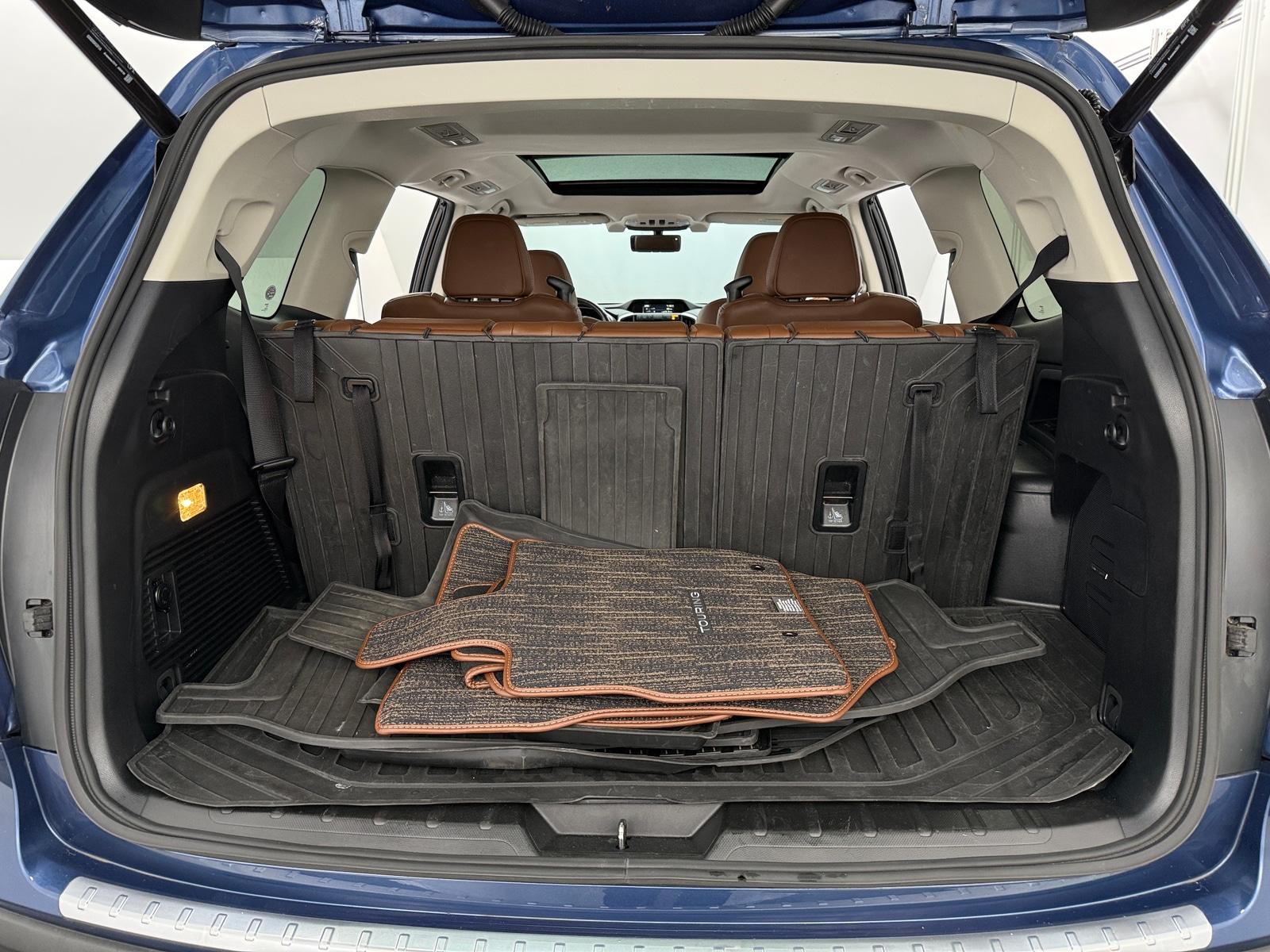 Thumbnail: 2022 Subaru Ascent - 6