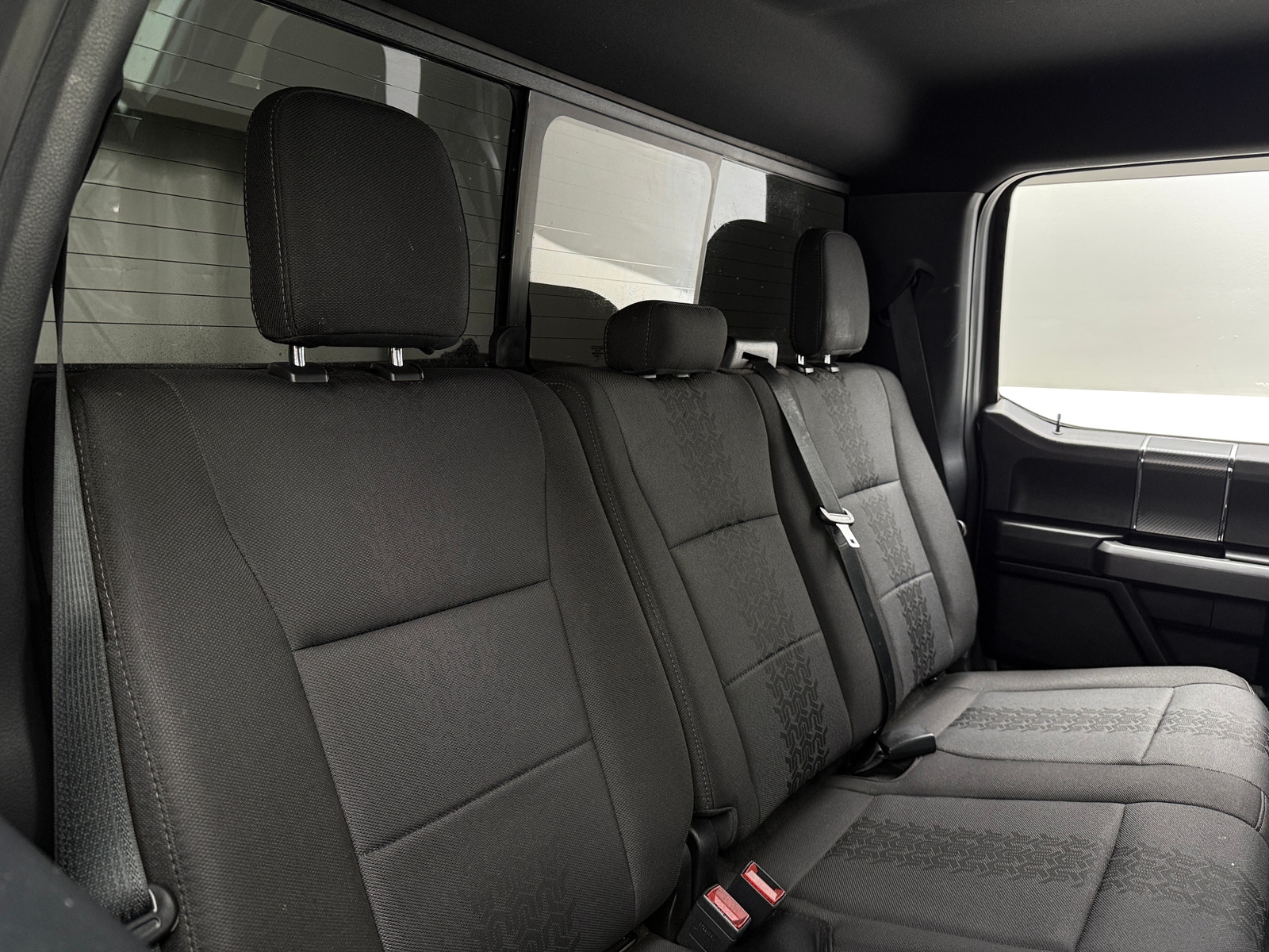 Thumbnail: 2020 Ford Econoline - 6