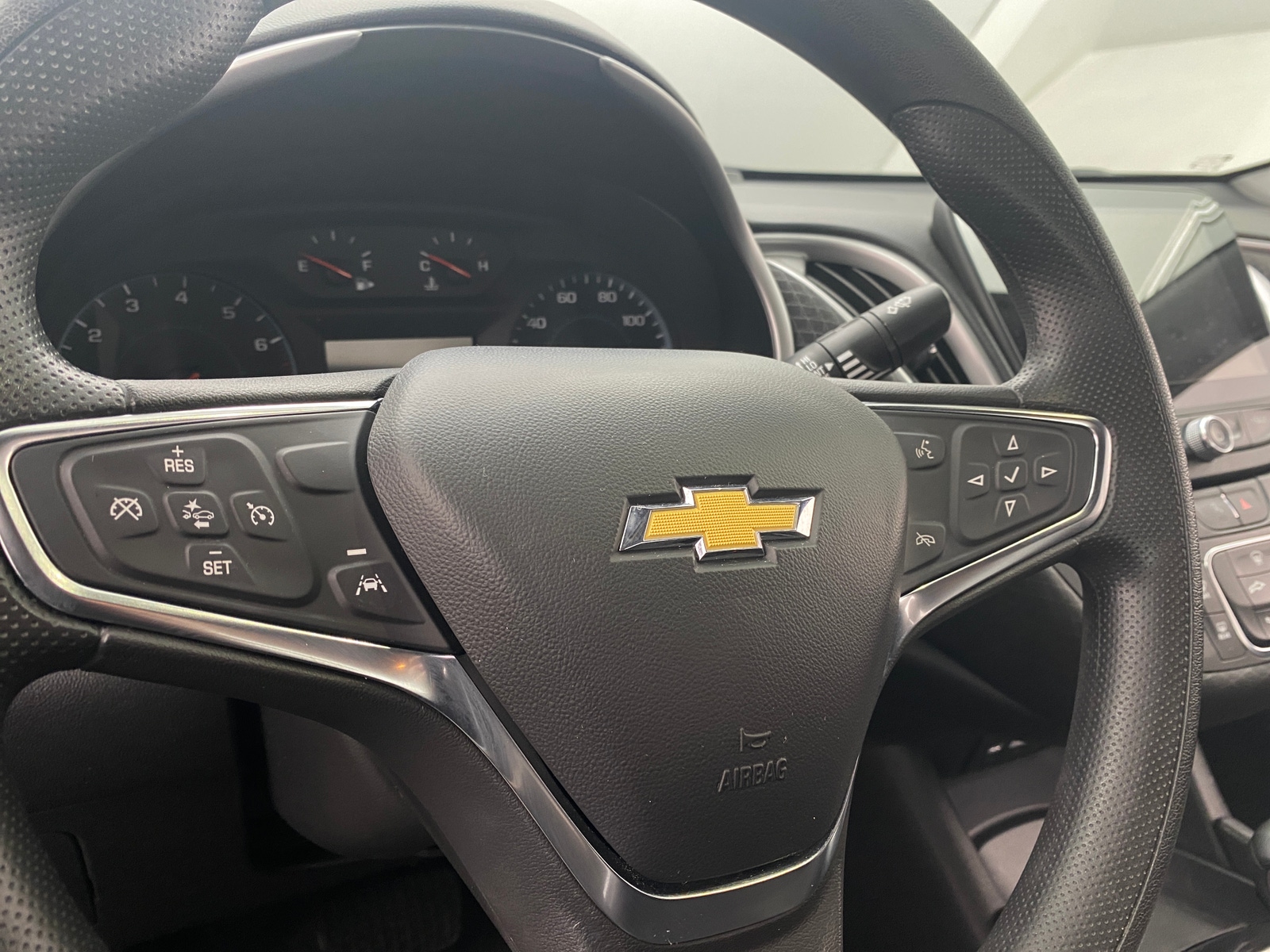 Thumbnail: 2024 Chevrolet Malibu - 5