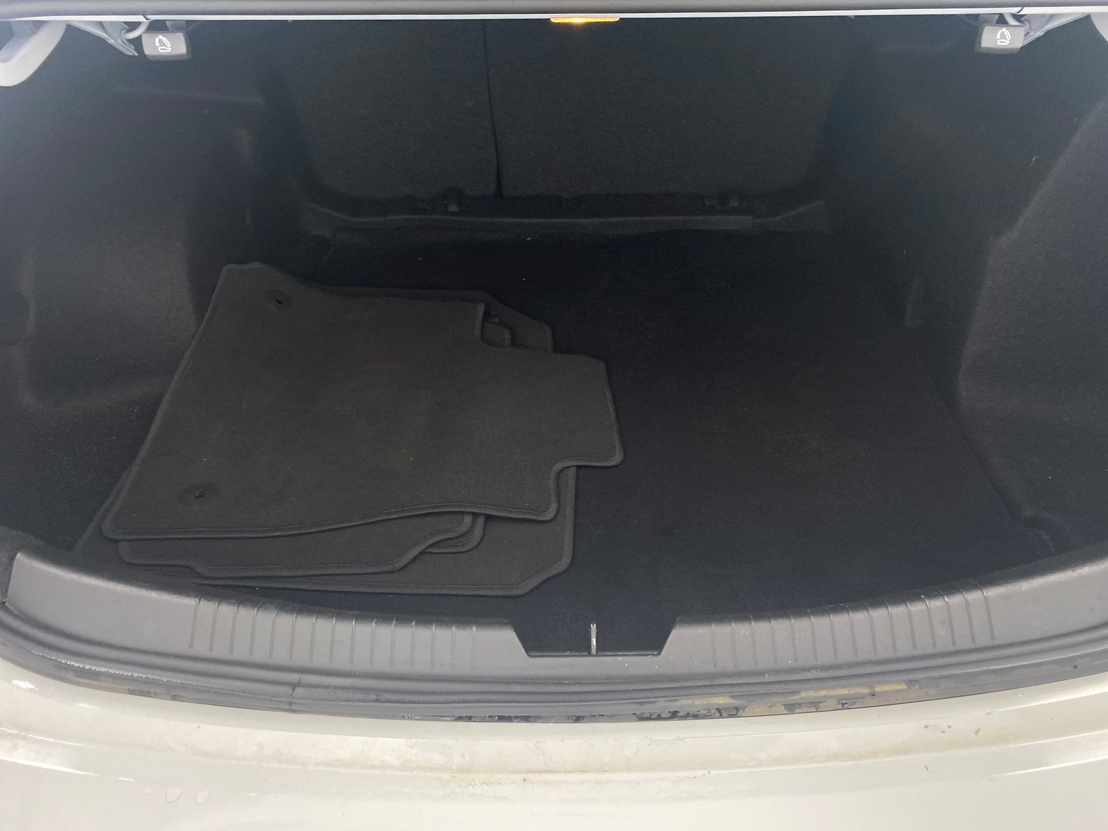 Thumbnail: 2024 Chevrolet Malibu - 7