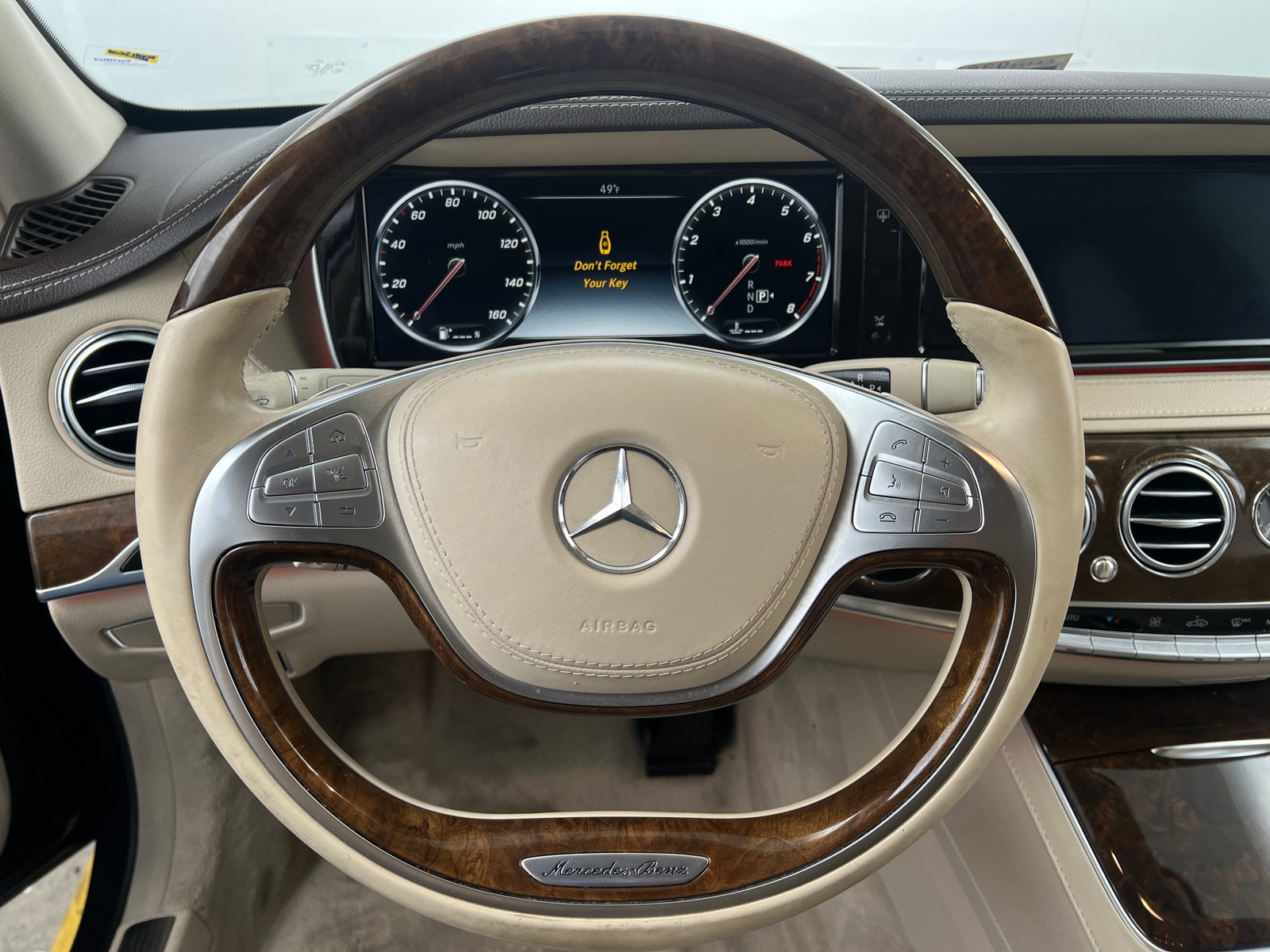 Thumbnail: 2015 Mercedes-Benz S-Class - 4