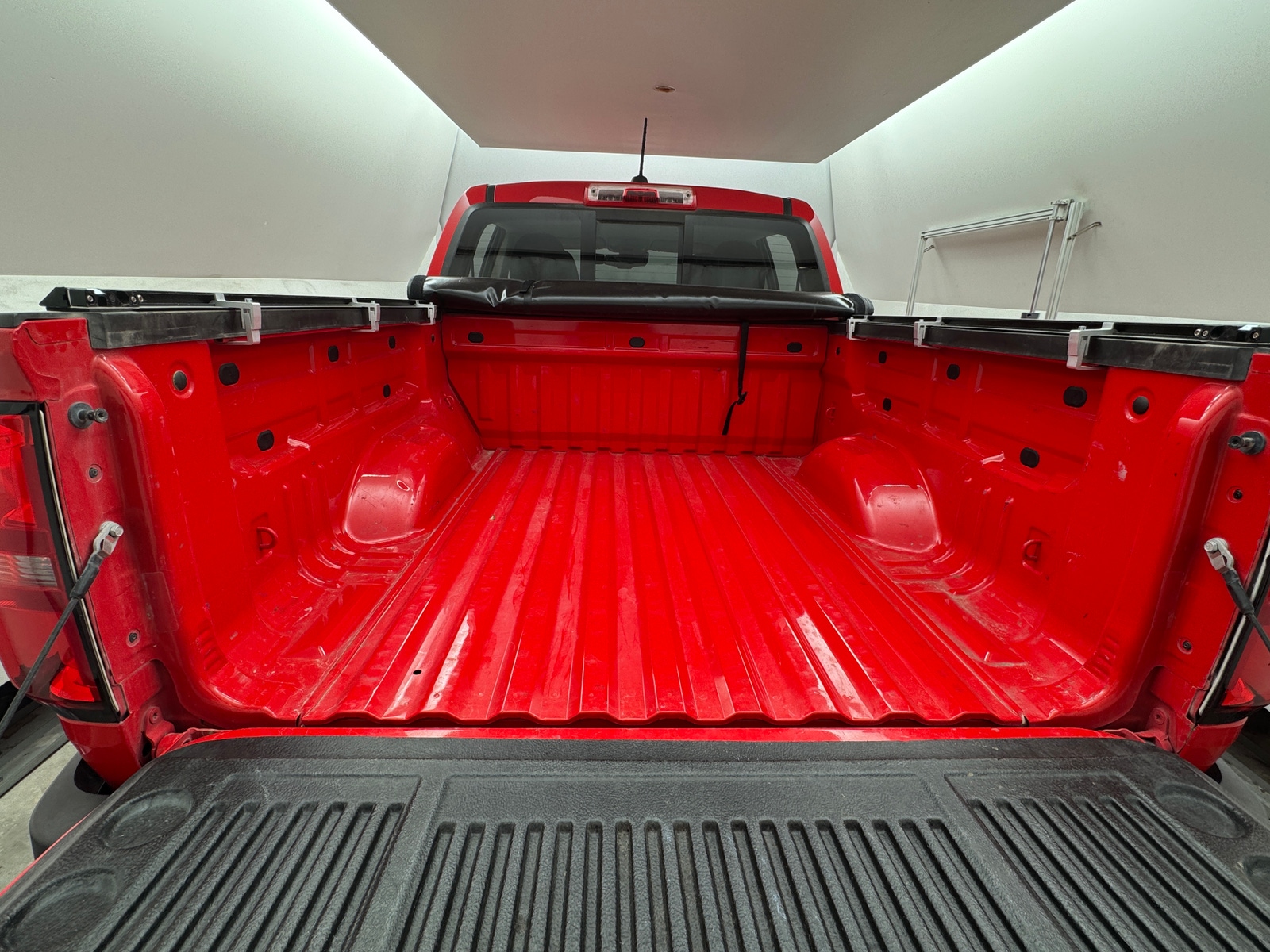 Thumbnail: 2016 Chevrolet Colorado - 7