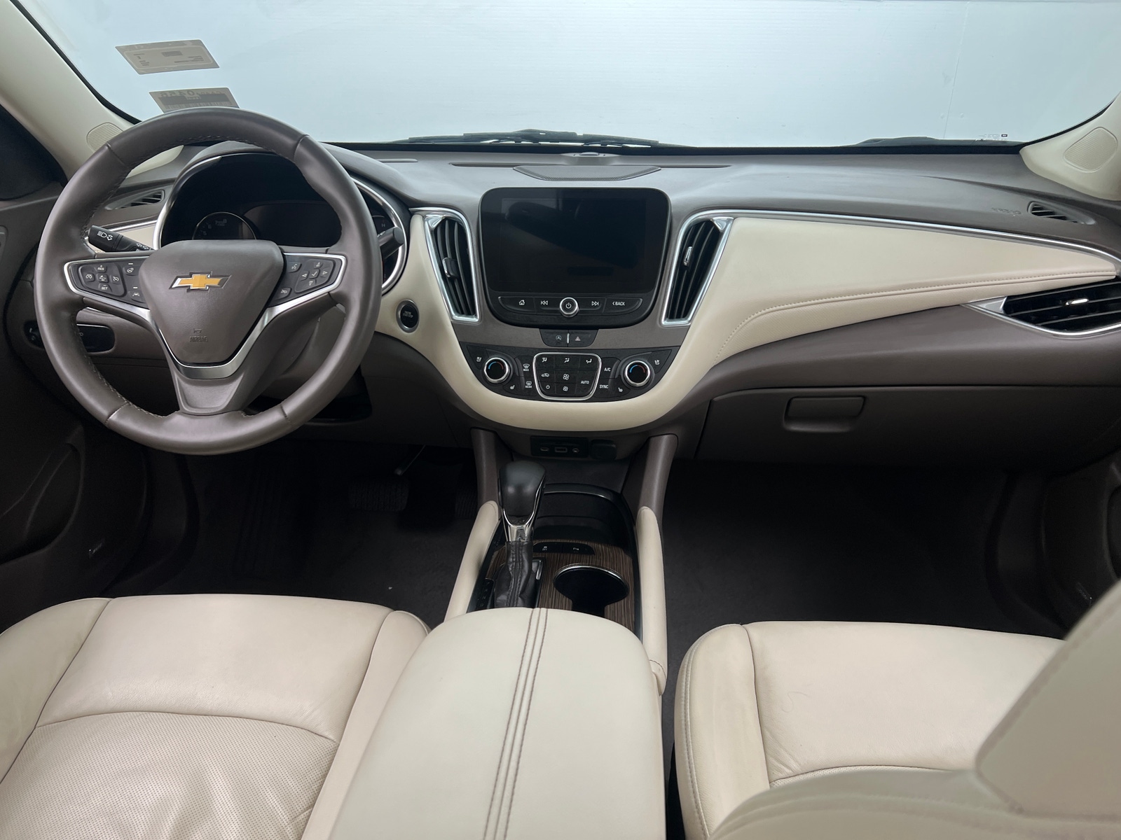 Thumbnail: 2024 Chevrolet Malibu - 2