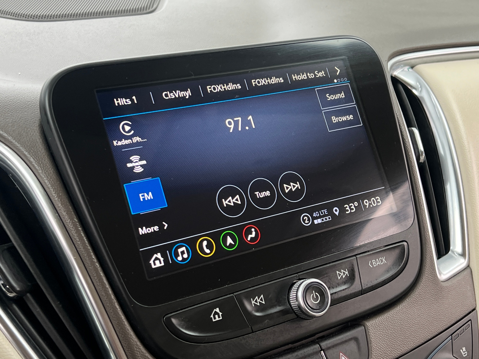 Thumbnail: 2024 Chevrolet Malibu - 3