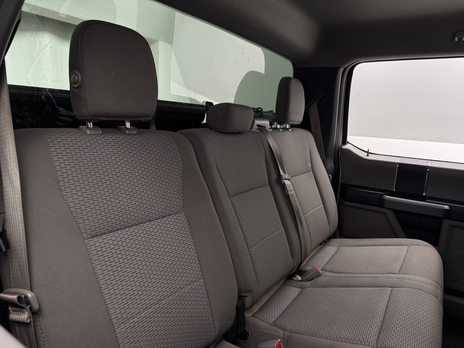 Thumbnail: 2017 Ford Econoline - 6