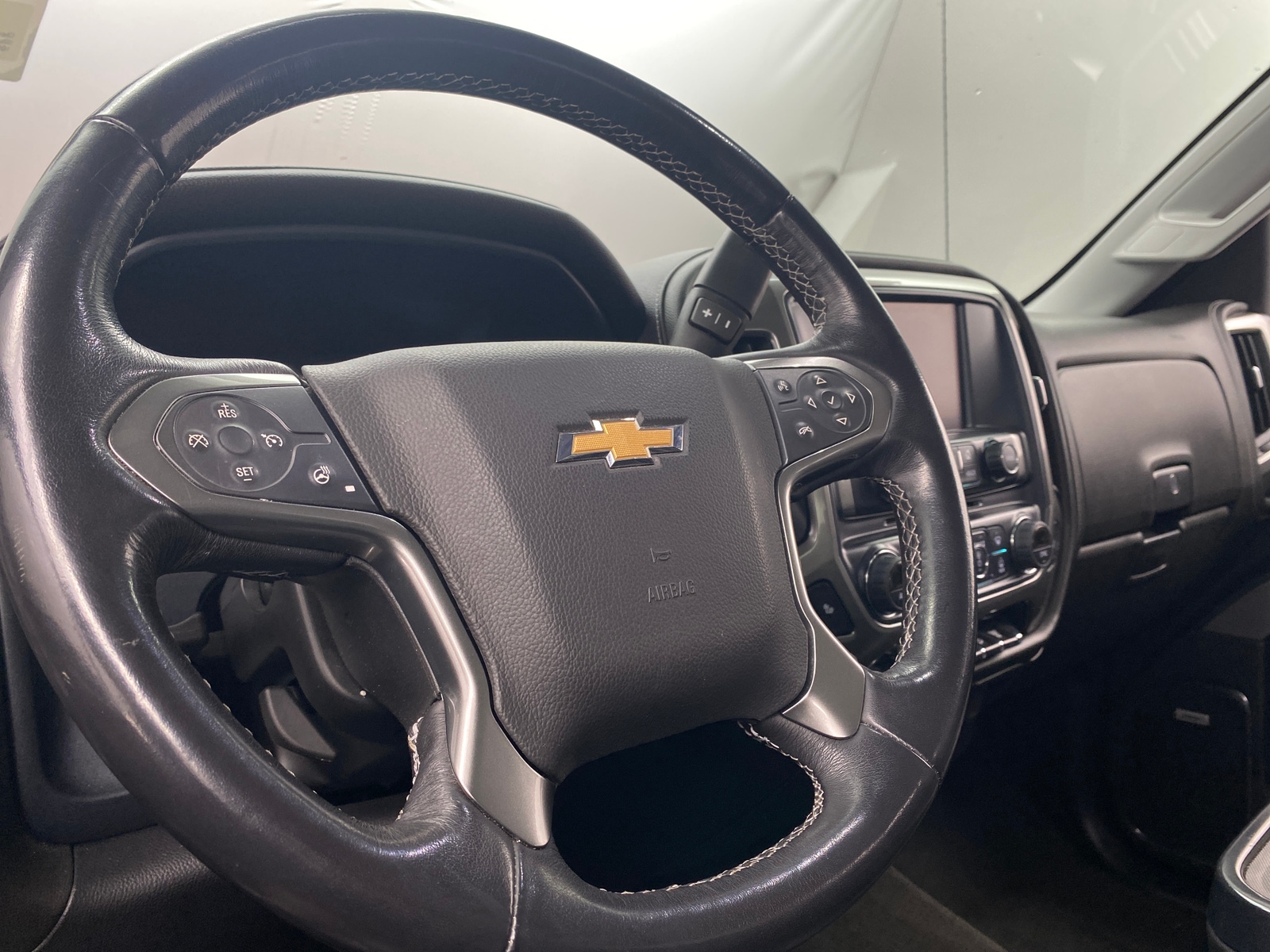 Thumbnail: 2019 Chevrolet Silverado 2500 - 4