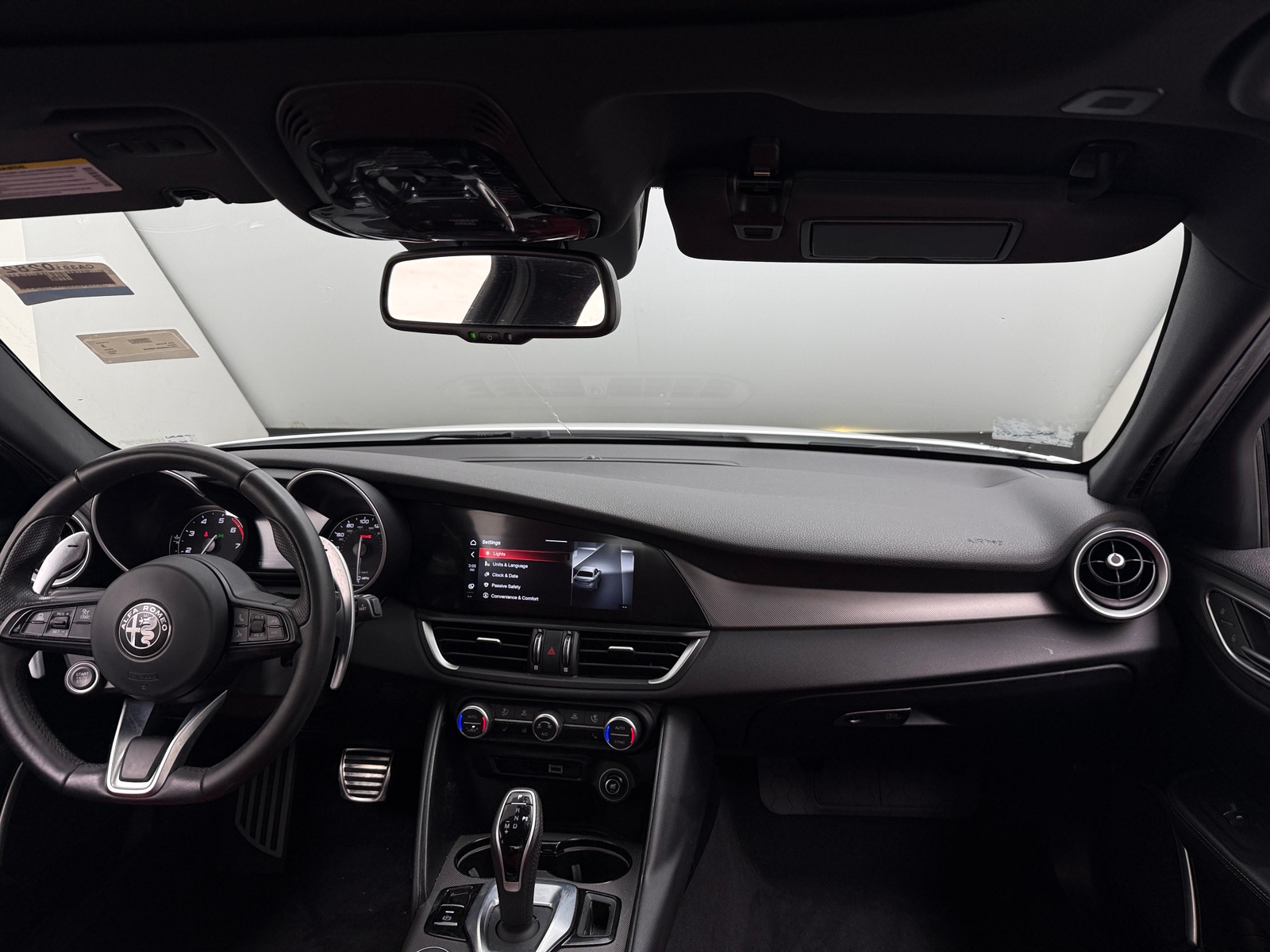 Thumbnail: 2022 Alfa Romeo Giulia - 2