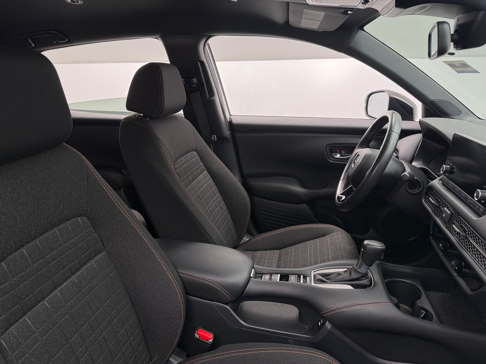 Thumbnail: 2024 Honda HR-V - 2