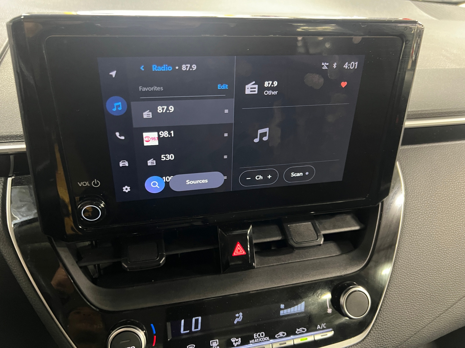 Thumbnail: 2025 Toyota Corolla - 4