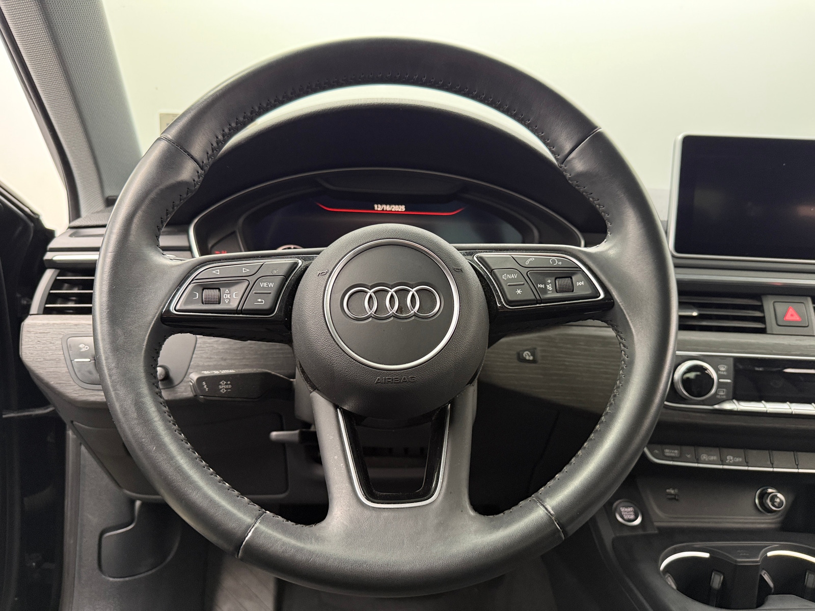 Thumbnail: 2018 Audi A4 - 4