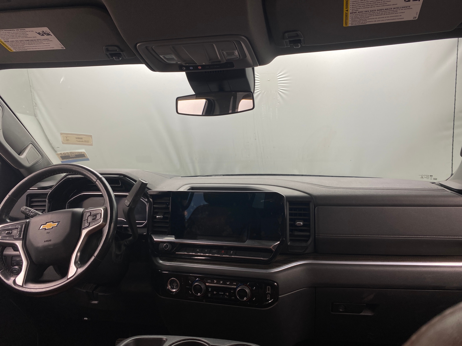 Thumbnail: 2022 Chevrolet Silverado 1500 - 3