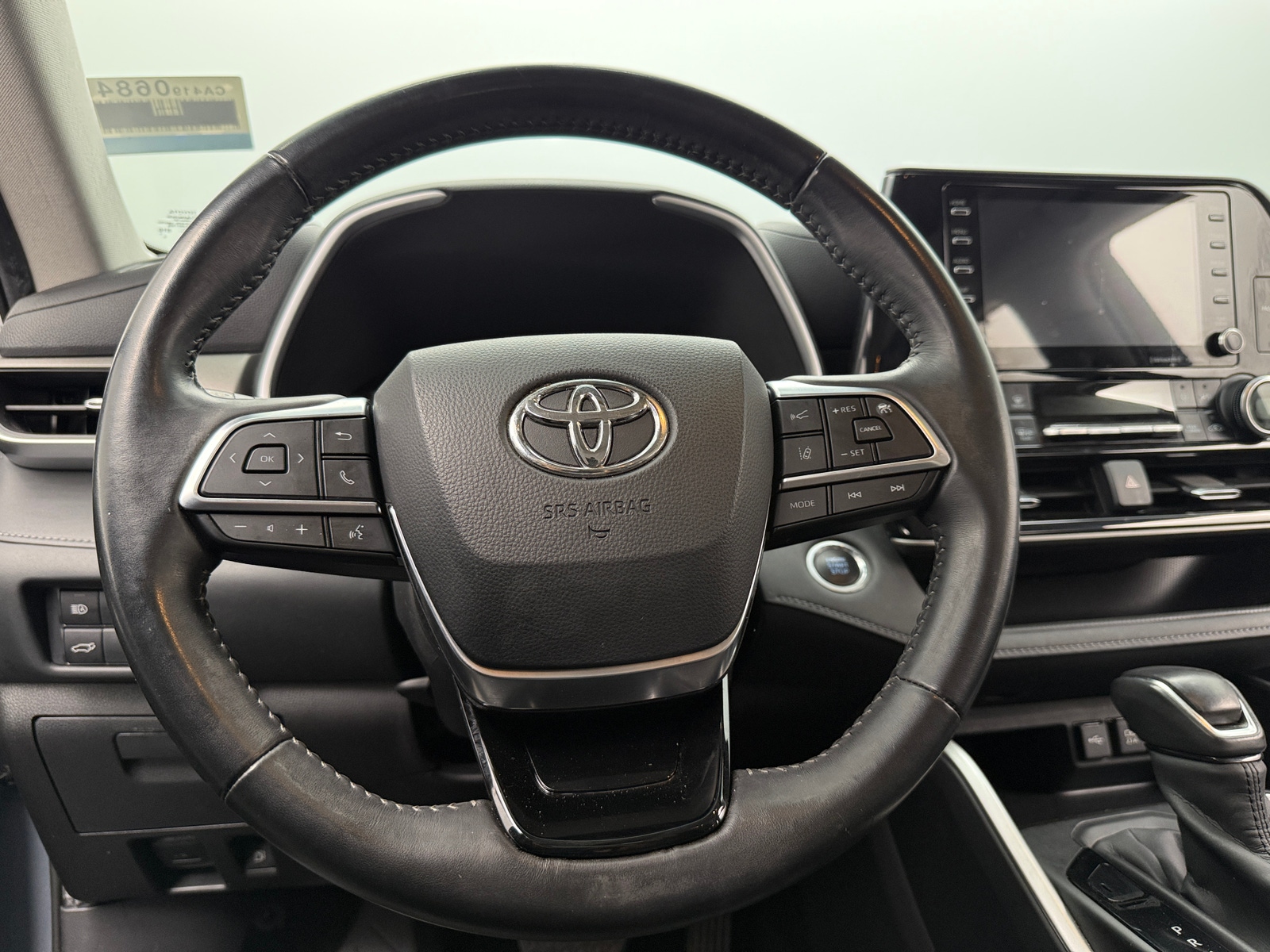 Thumbnail: 2020 Toyota Highlander - 4