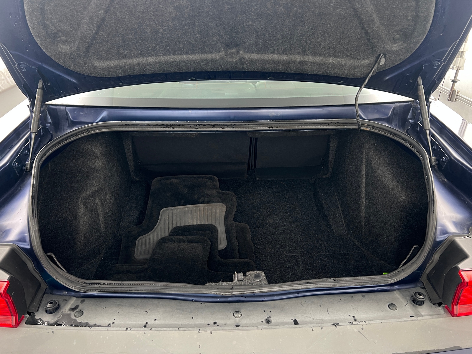 Thumbnail: 2014 Dodge Challenger - 5