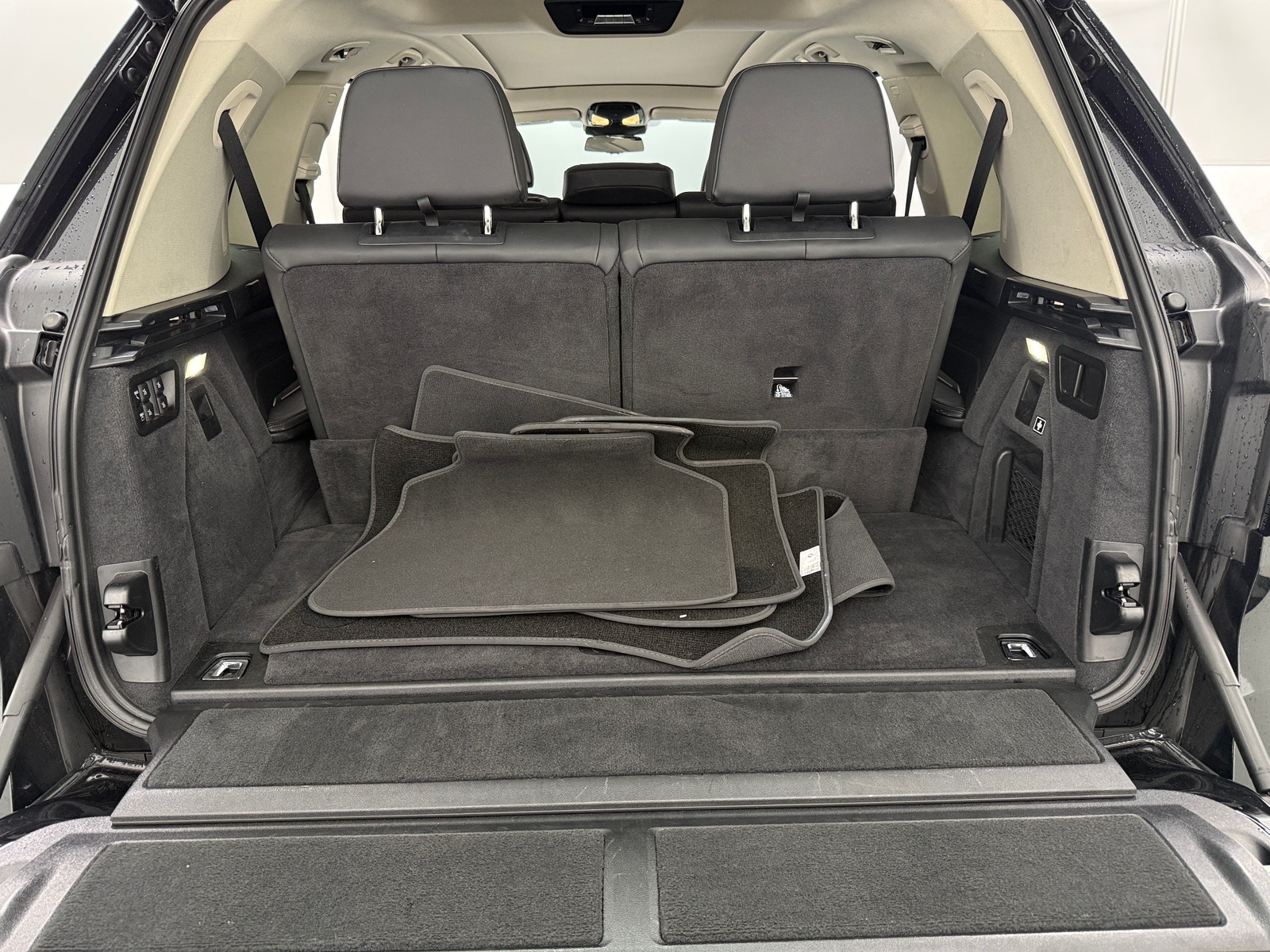 Thumbnail: 2024 BMW X7 - 6