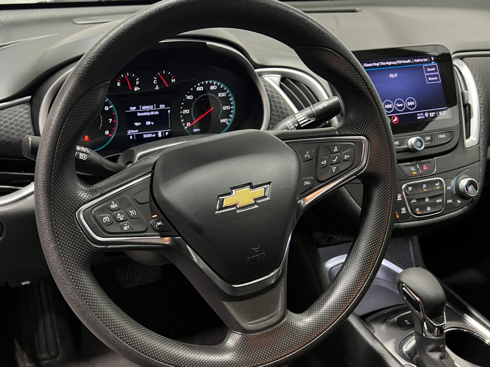 Thumbnail: 2024 Chevrolet Malibu - 5