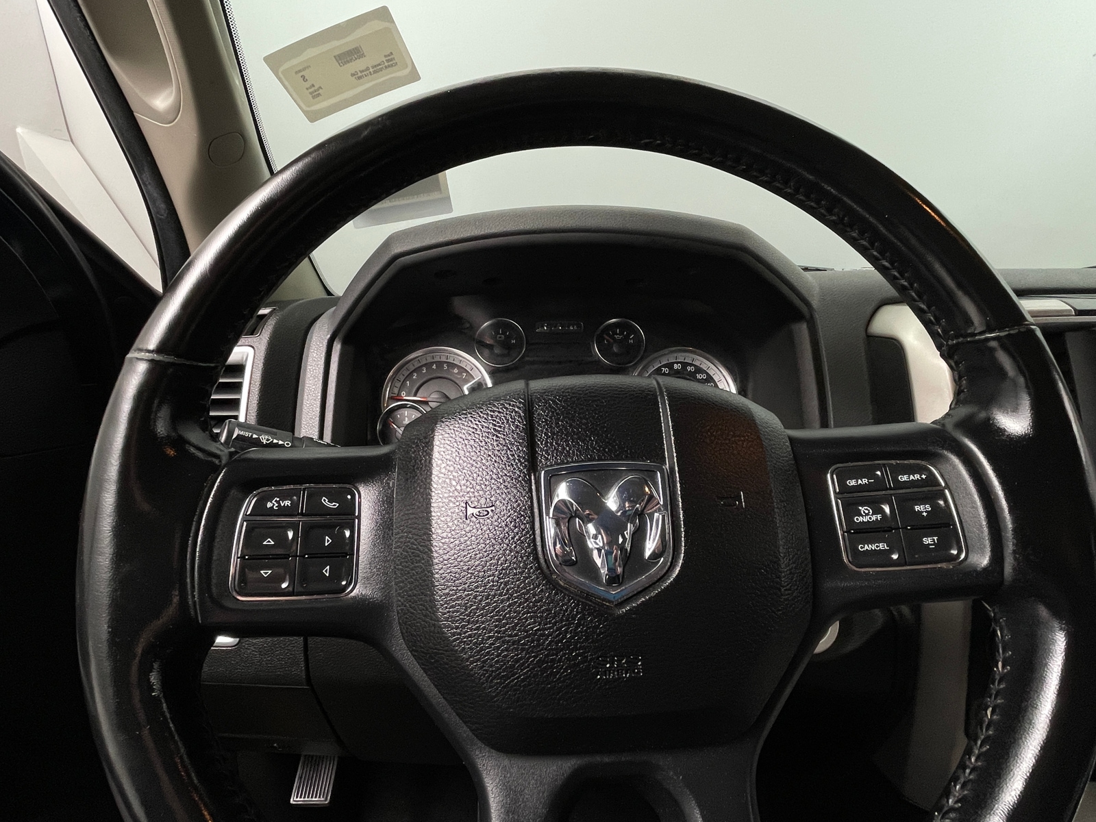 Thumbnail: 2020 RAM 1500 Classic - 5