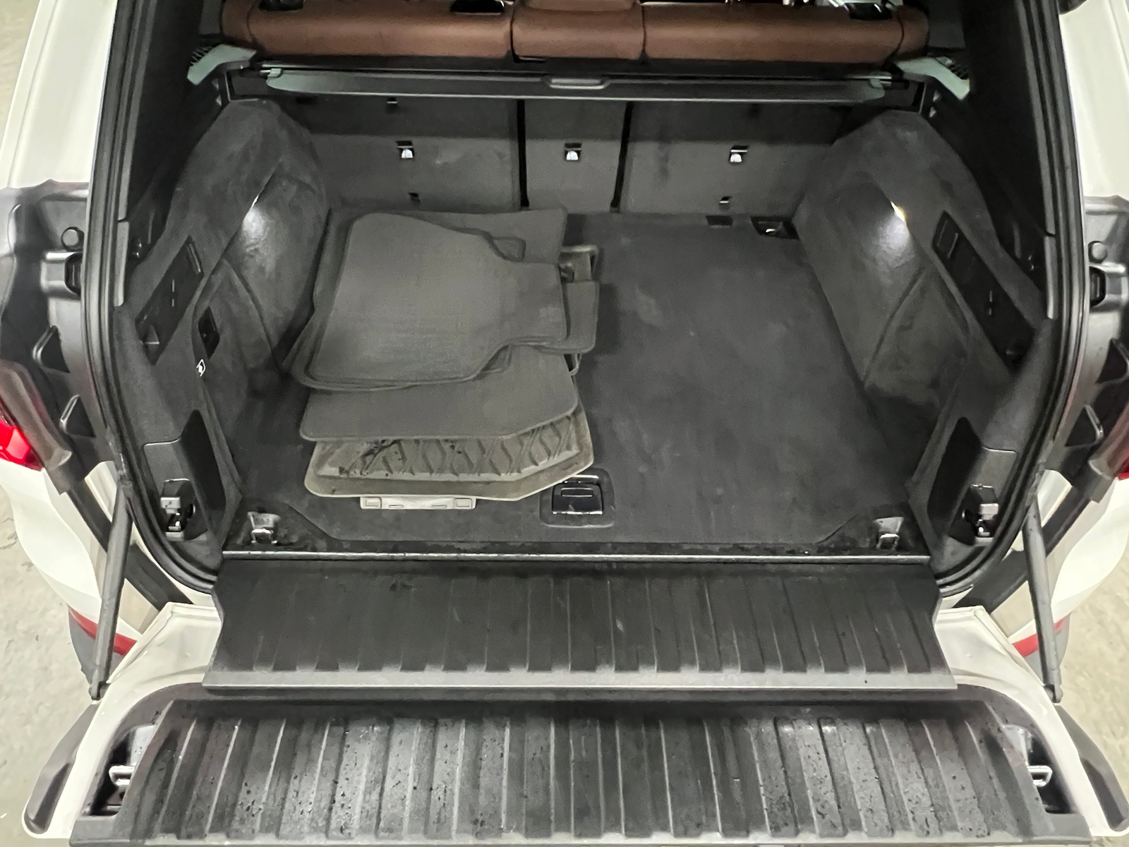 Thumbnail: 2022 BMW X5 - 6