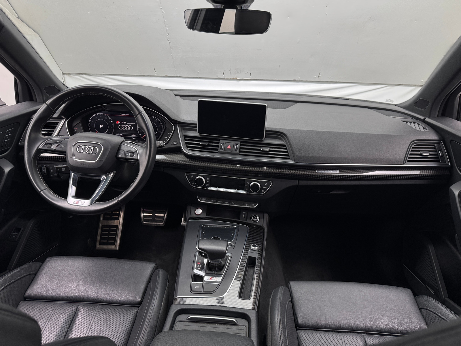 Thumbnail: 2019 Audi SQ5 - 2