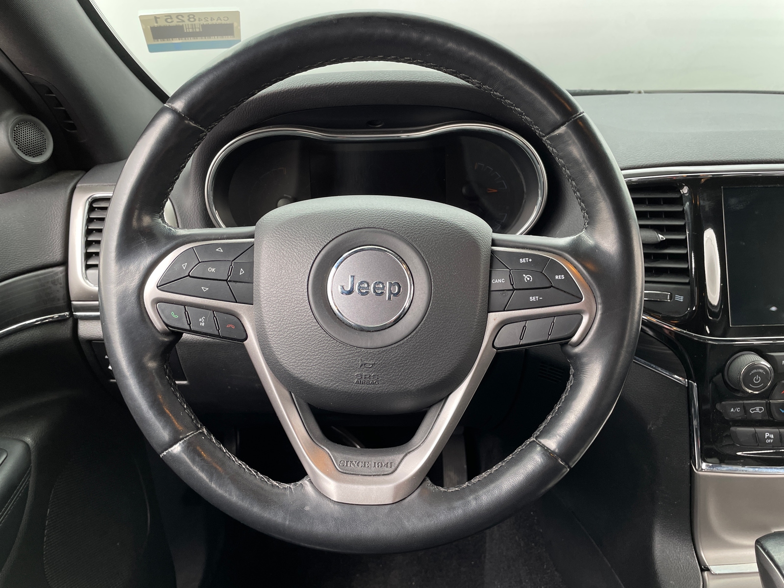 Thumbnail: 2021 Jeep Grand Cherokee - 4