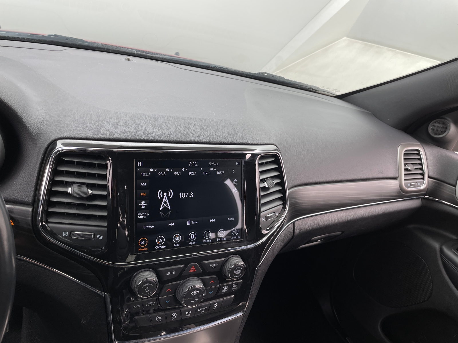 Thumbnail: 2021 Jeep Grand Cherokee - 3