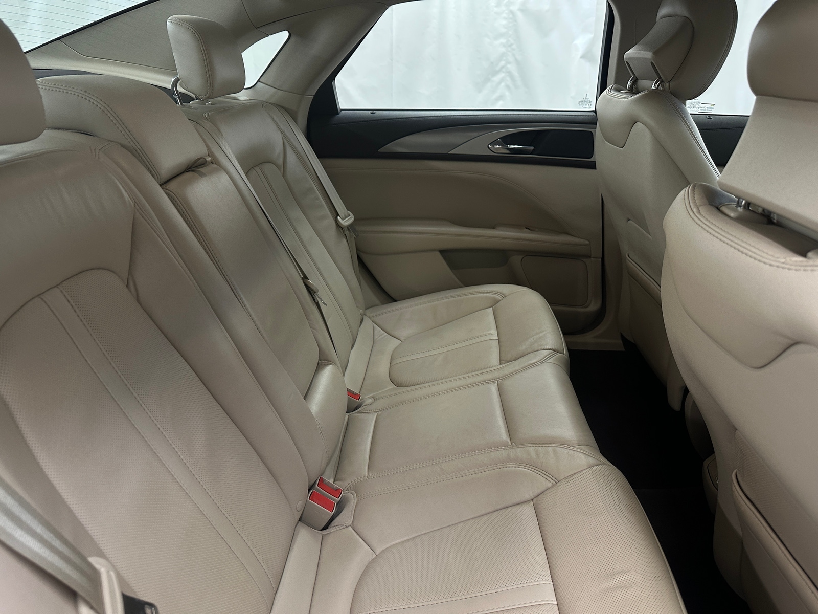 Thumbnail: 2017 Lincoln MKZ - 5