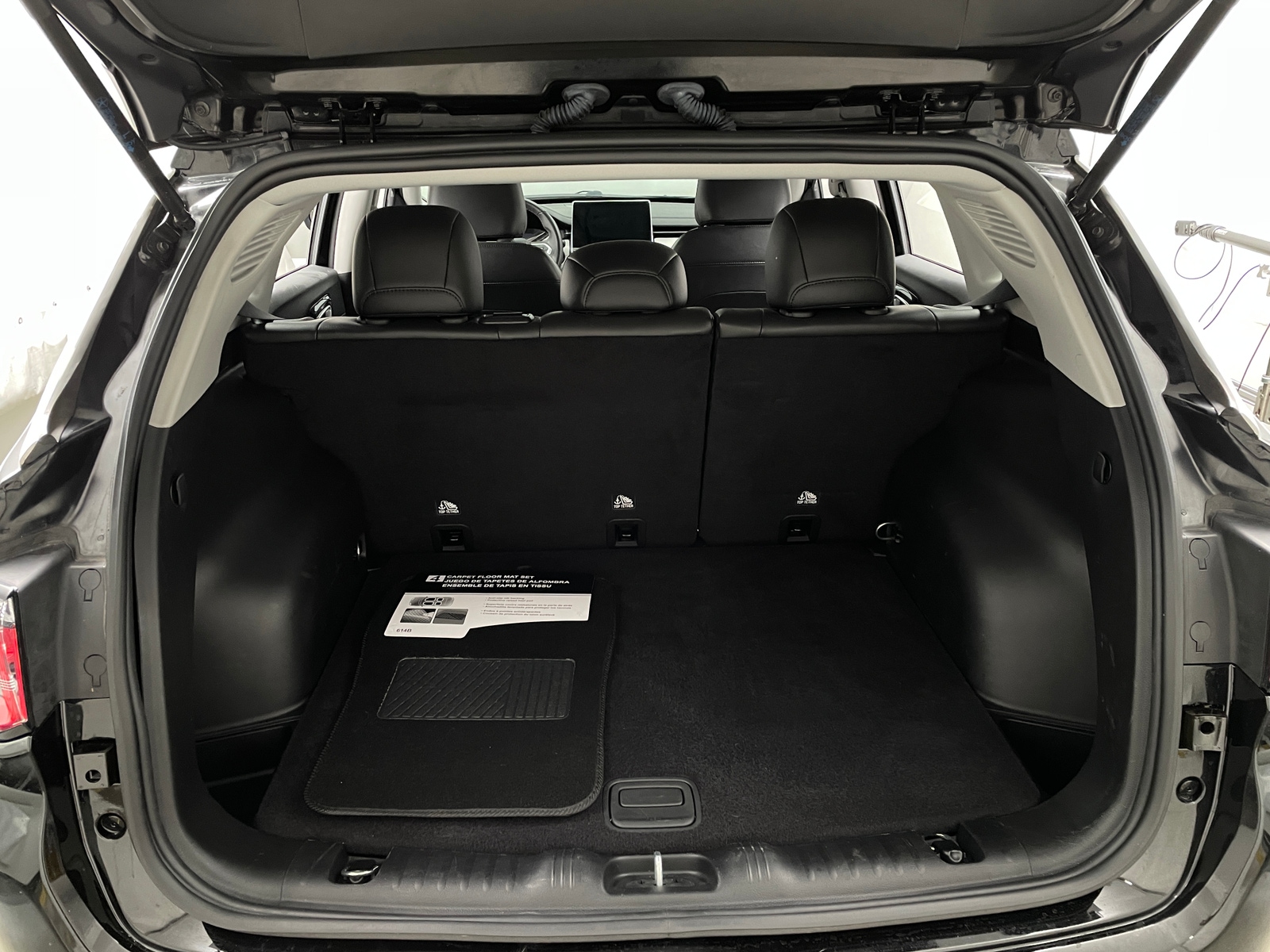 Thumbnail: 2022 Jeep Compass - 6