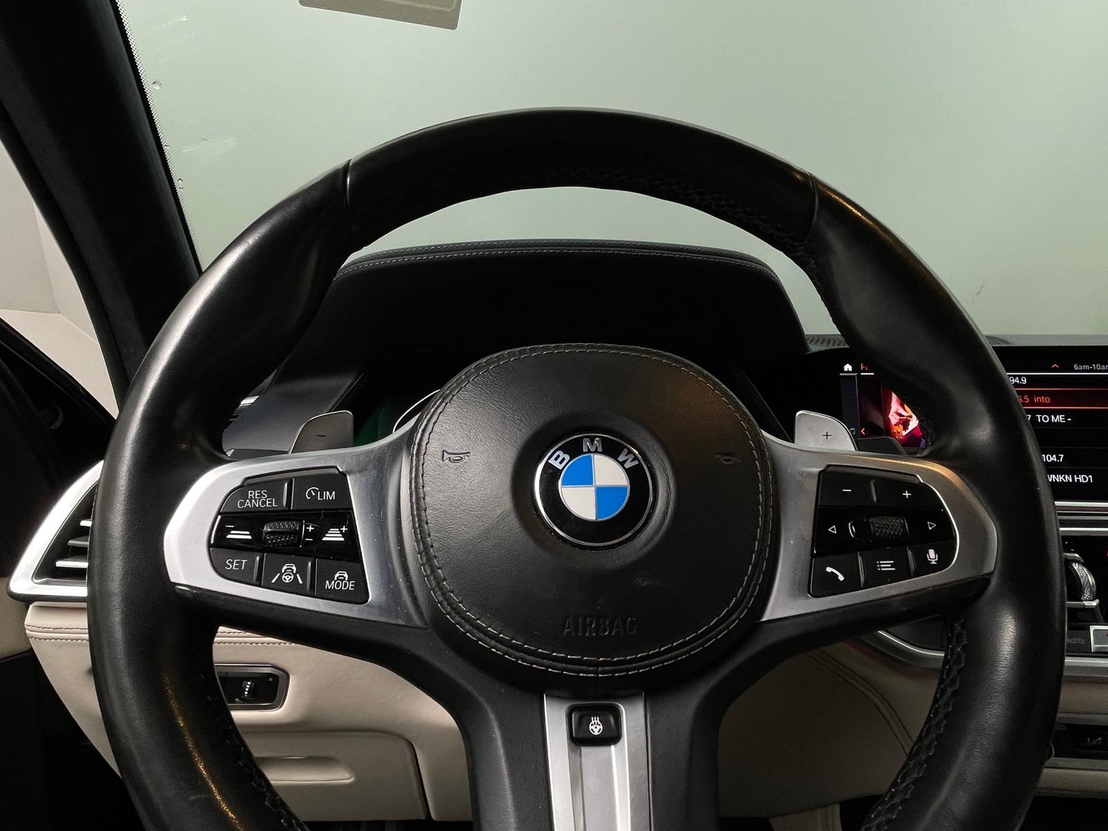 Thumbnail: 2019 BMW X7 - 4