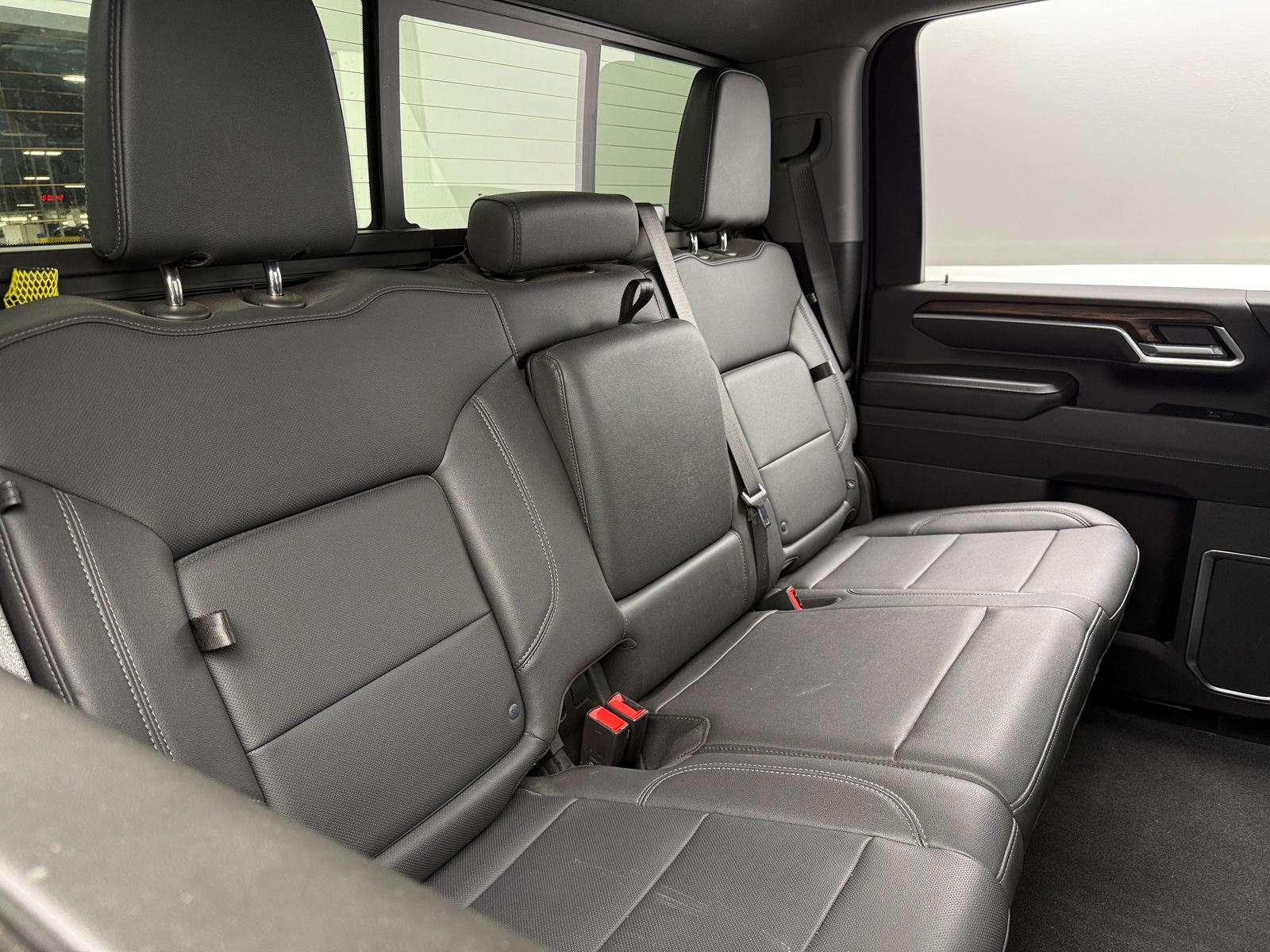 Thumbnail: 2025 GMC Sierra 2500 - 5