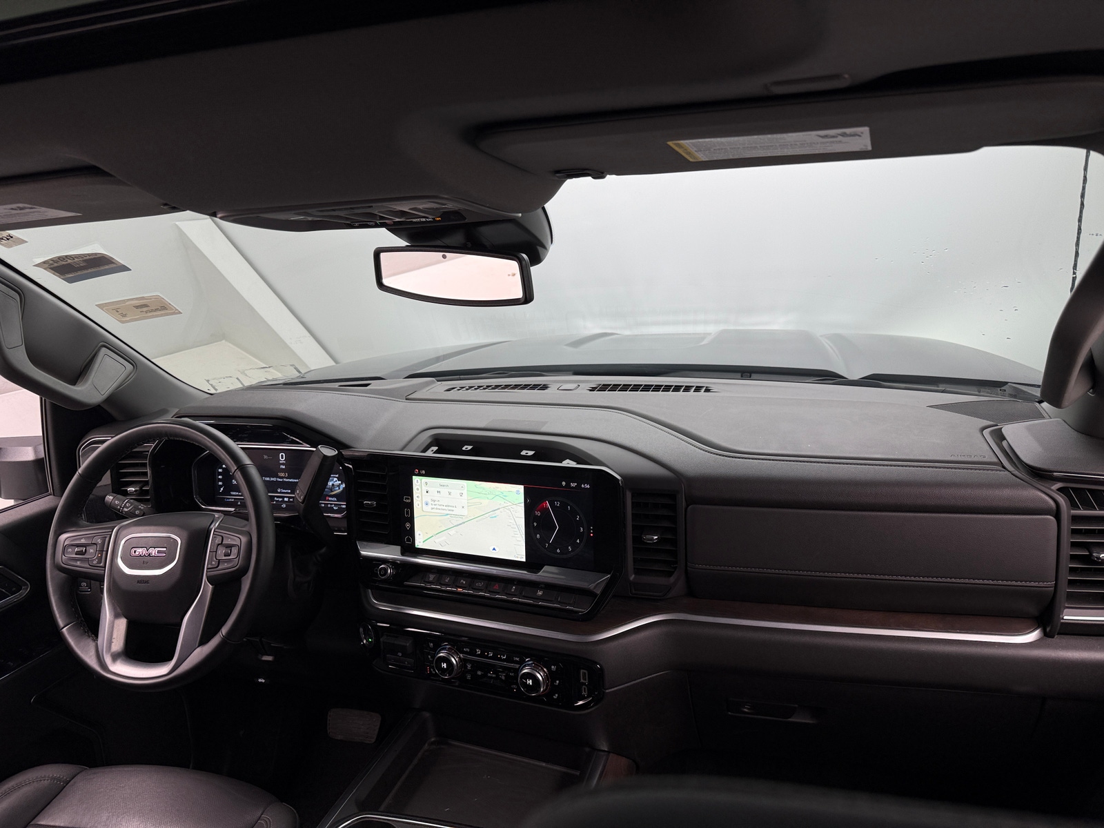 Thumbnail: 2025 GMC Sierra 2500 - 2