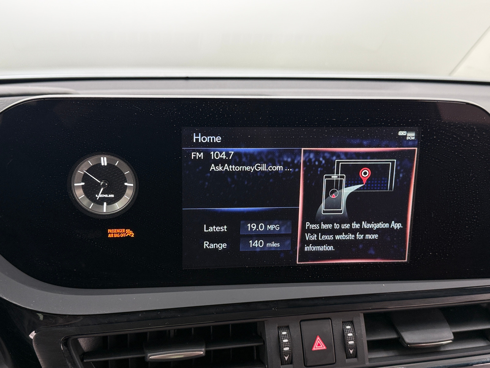 Thumbnail: 2022 Lexus ES - 3