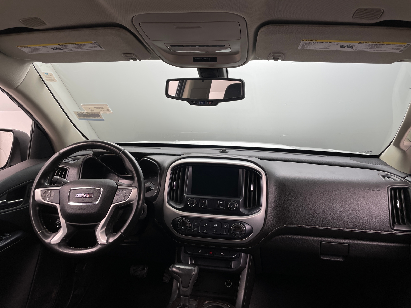 Thumbnail: 2020 GMC Canyon - 3