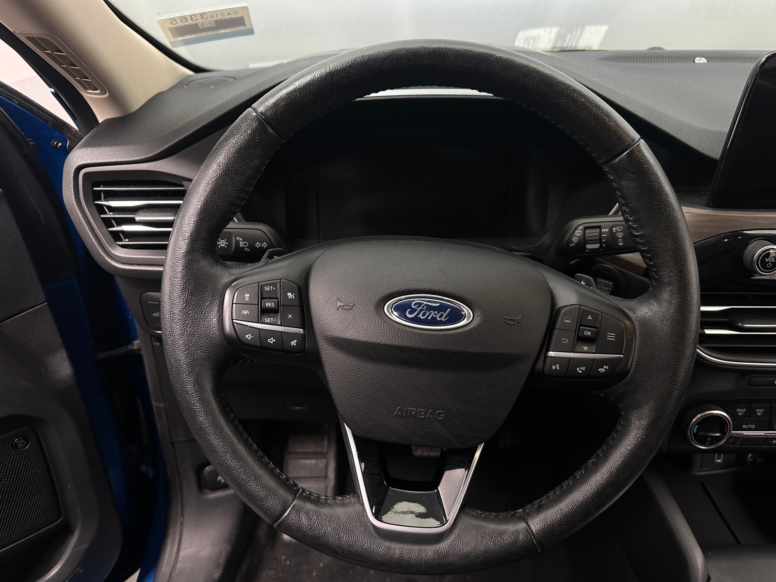 Thumbnail: 2020 Ford Escape - 4