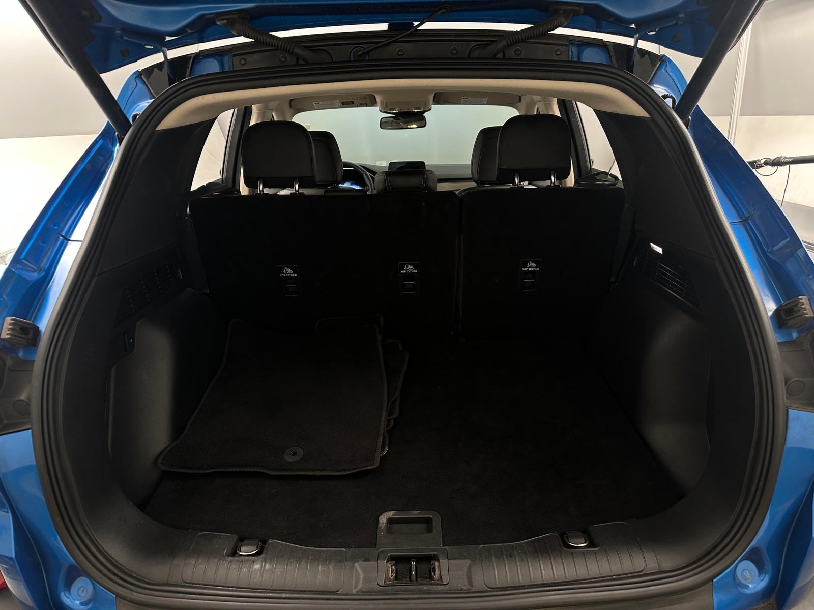 Thumbnail: 2020 Ford Escape - 6