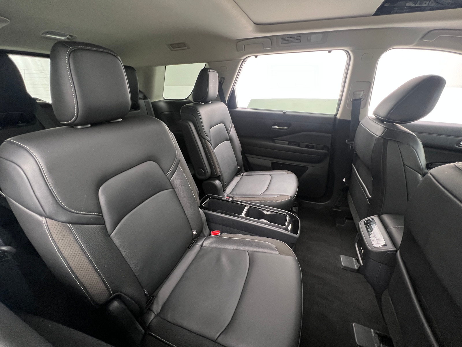 Thumbnail: 2024 Nissan Pathfinder - 5