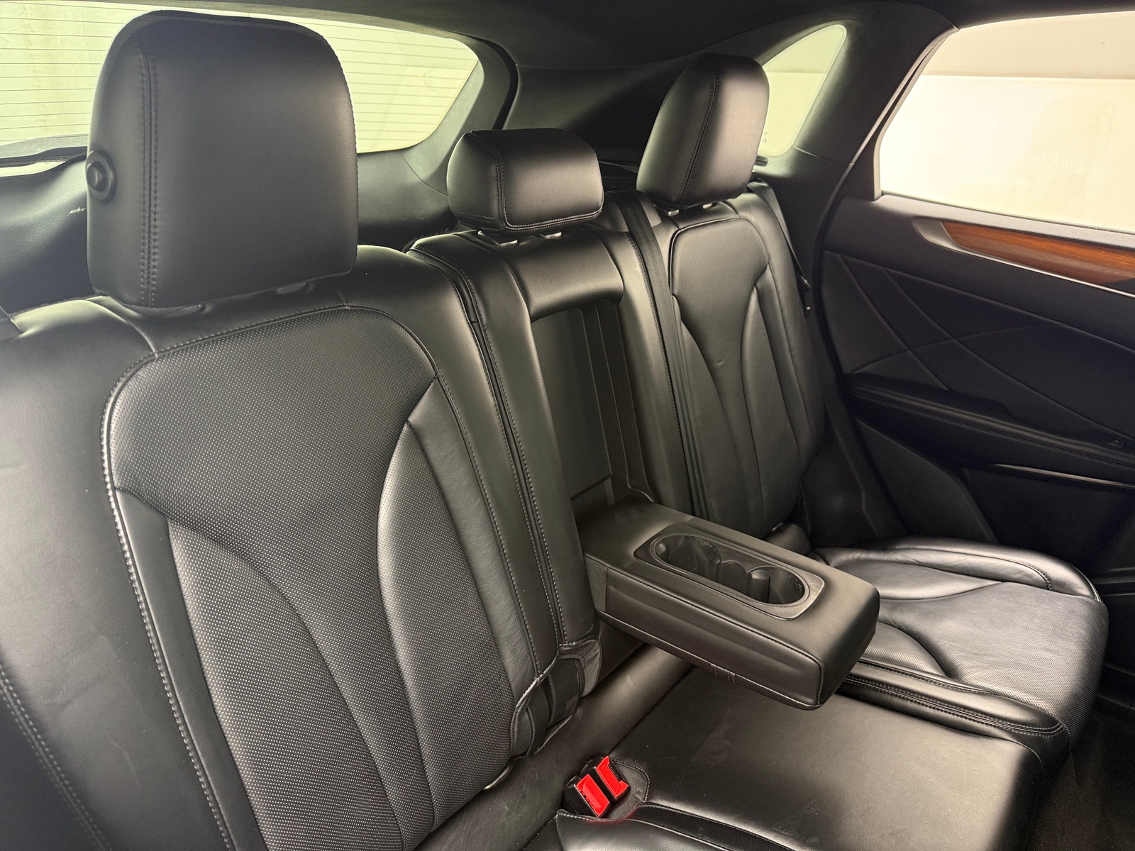 Thumbnail: 2016 Lincoln MKC - 5