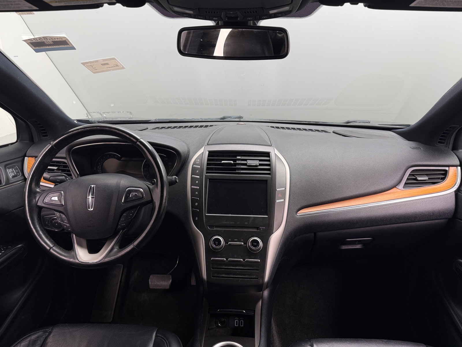 Thumbnail: 2016 Lincoln MKC - 2