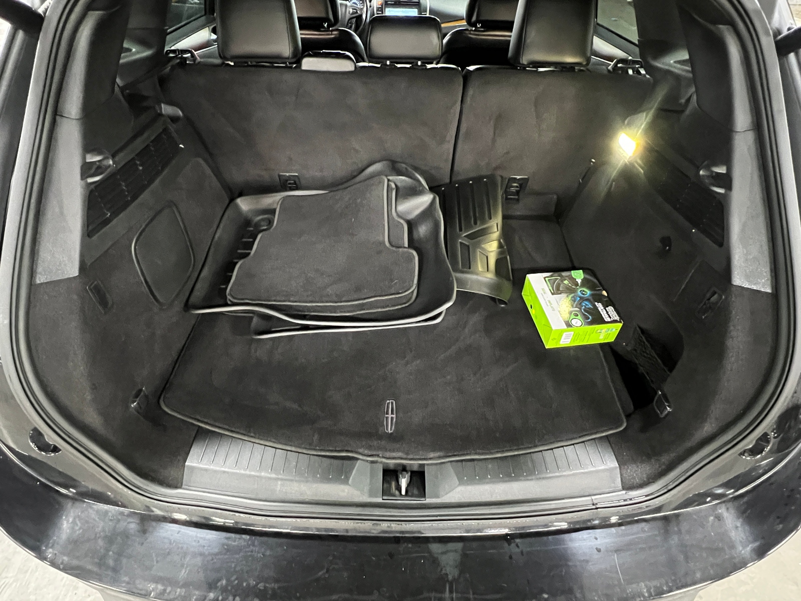 Thumbnail: 2016 Lincoln MKC - 6